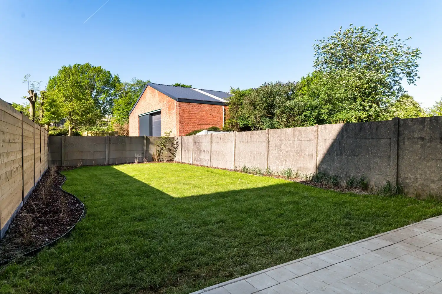 Luxueus appartement met 2 slpk en terras + tuin te Berchem foto 11