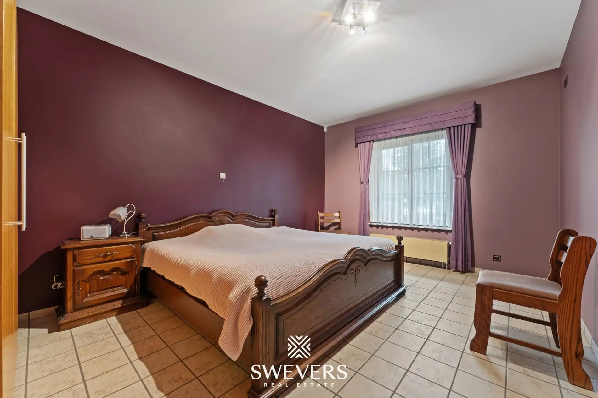 Villa met 395m² woonruimte op 48a zuidgericht perceel foto 19