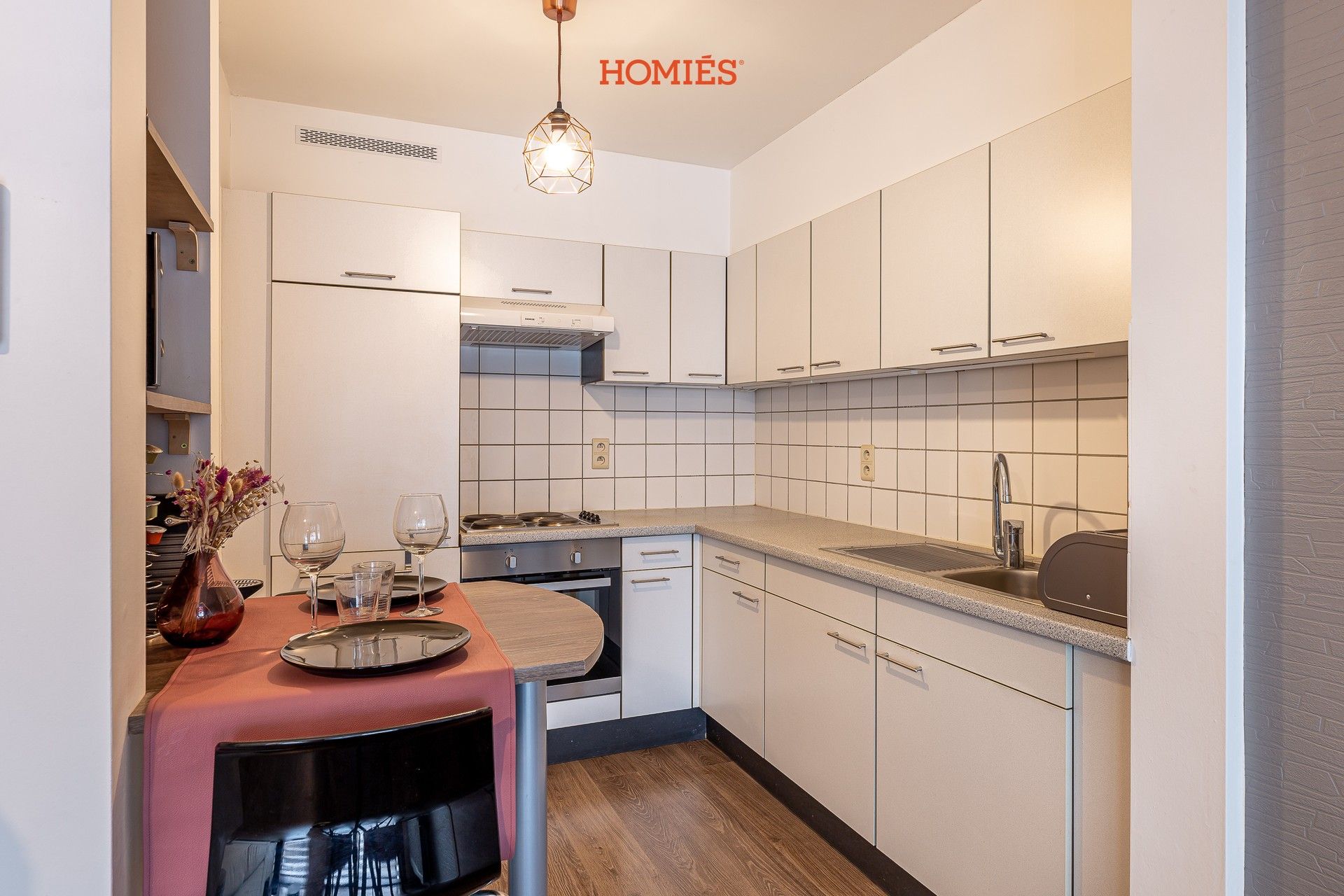 Bemeubeld appartement (label B) op gunstige locatie foto 2
