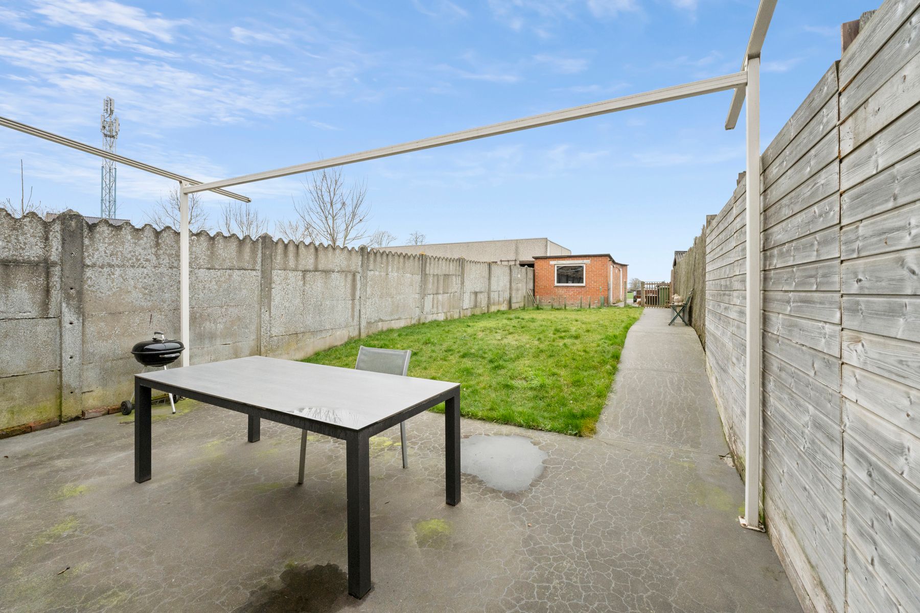 Rustig gelegen woning met uitweg foto 18