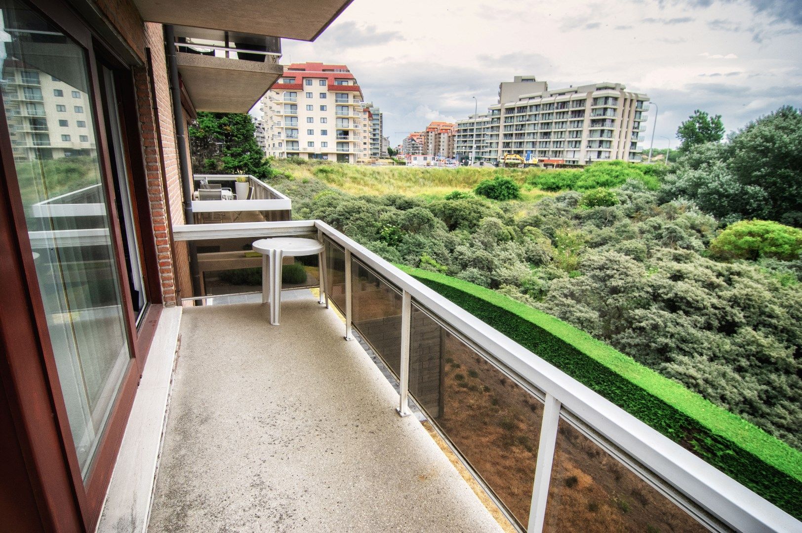 Prachtig ZONgericht HOEKappartement met  2 slaapkamers  foto 10