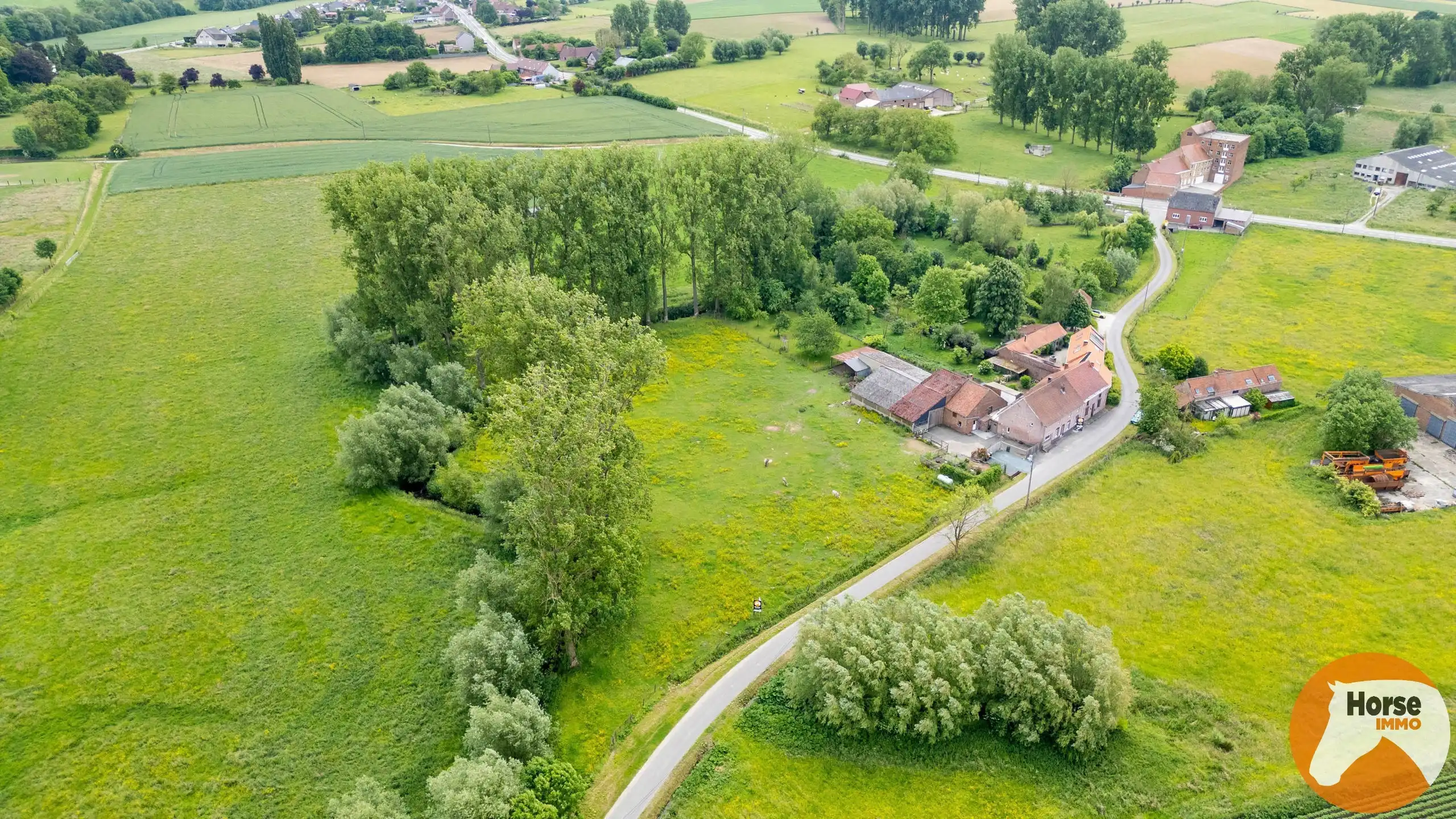 HERNE - Gerenoveerde woning met hangar op +-75a foto 23