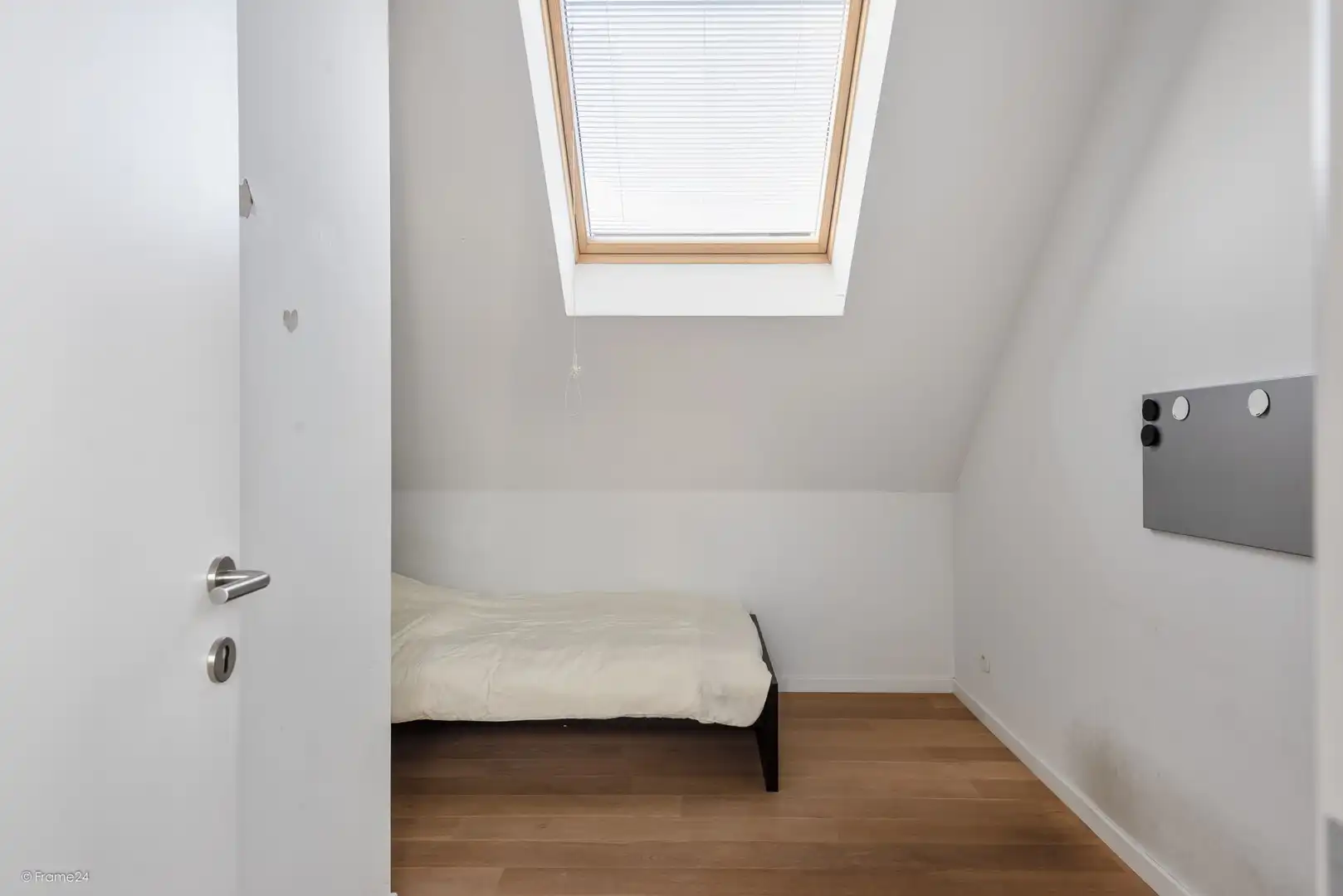 DUPLEX APPARTEMENT MET TWEE SLAAPKAMERS EN TERRAS foto 12