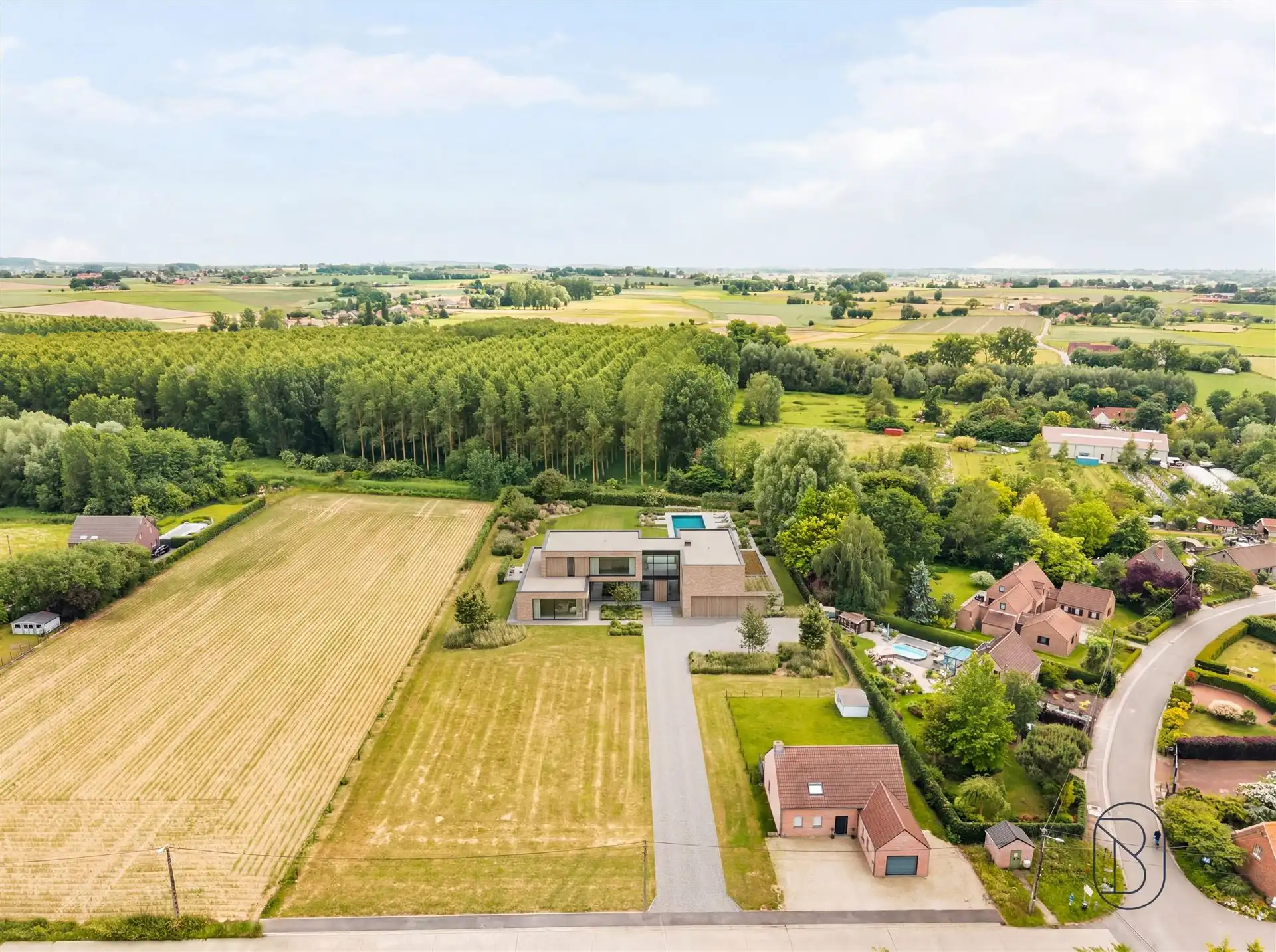 Bouwgrond/projectgrond van 6690m2 met een prachtig zicht. foto 6