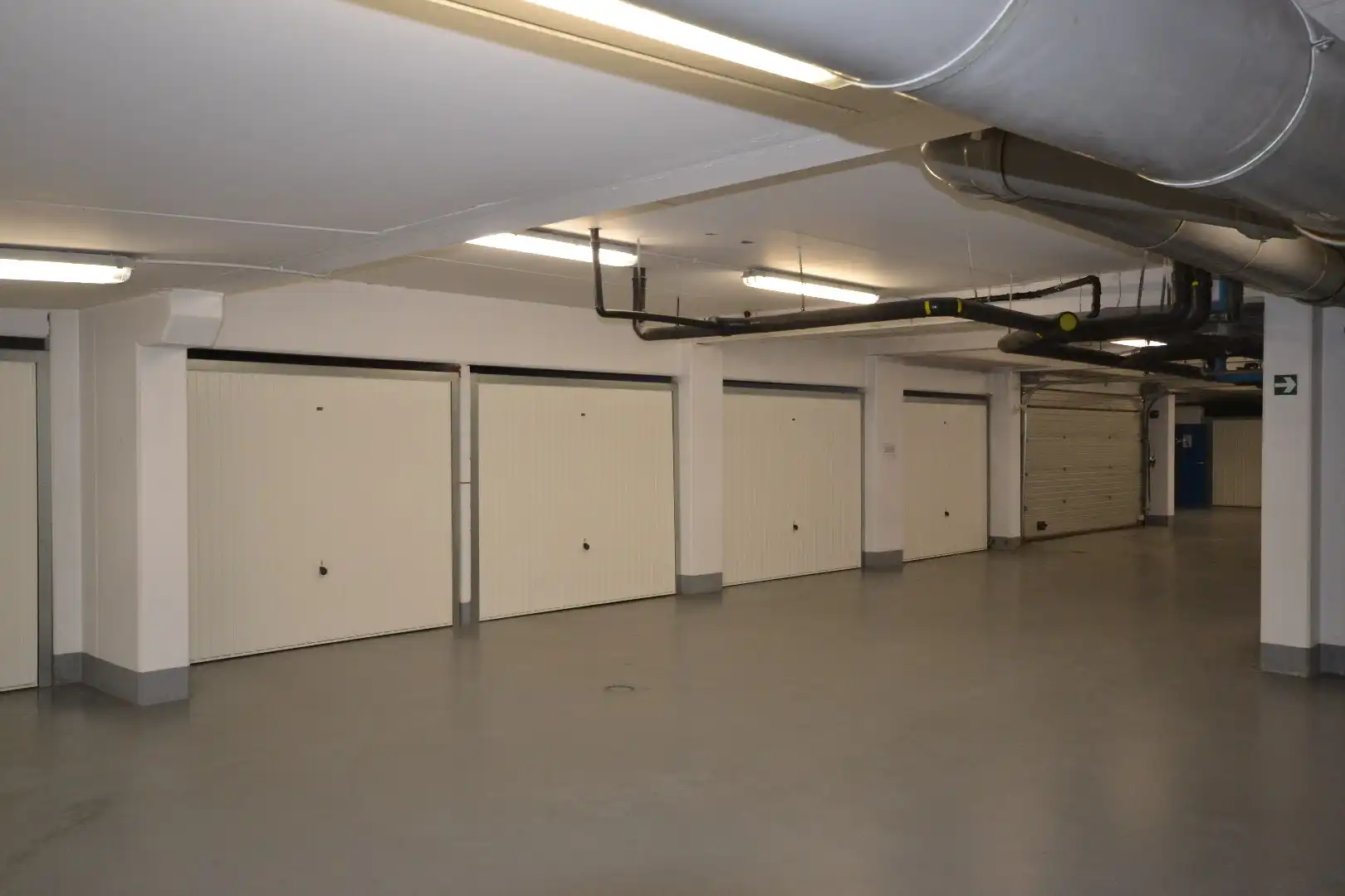 Ruim en zonnig appartement te Oostduinkerke nabij het zonneplein. foto 15