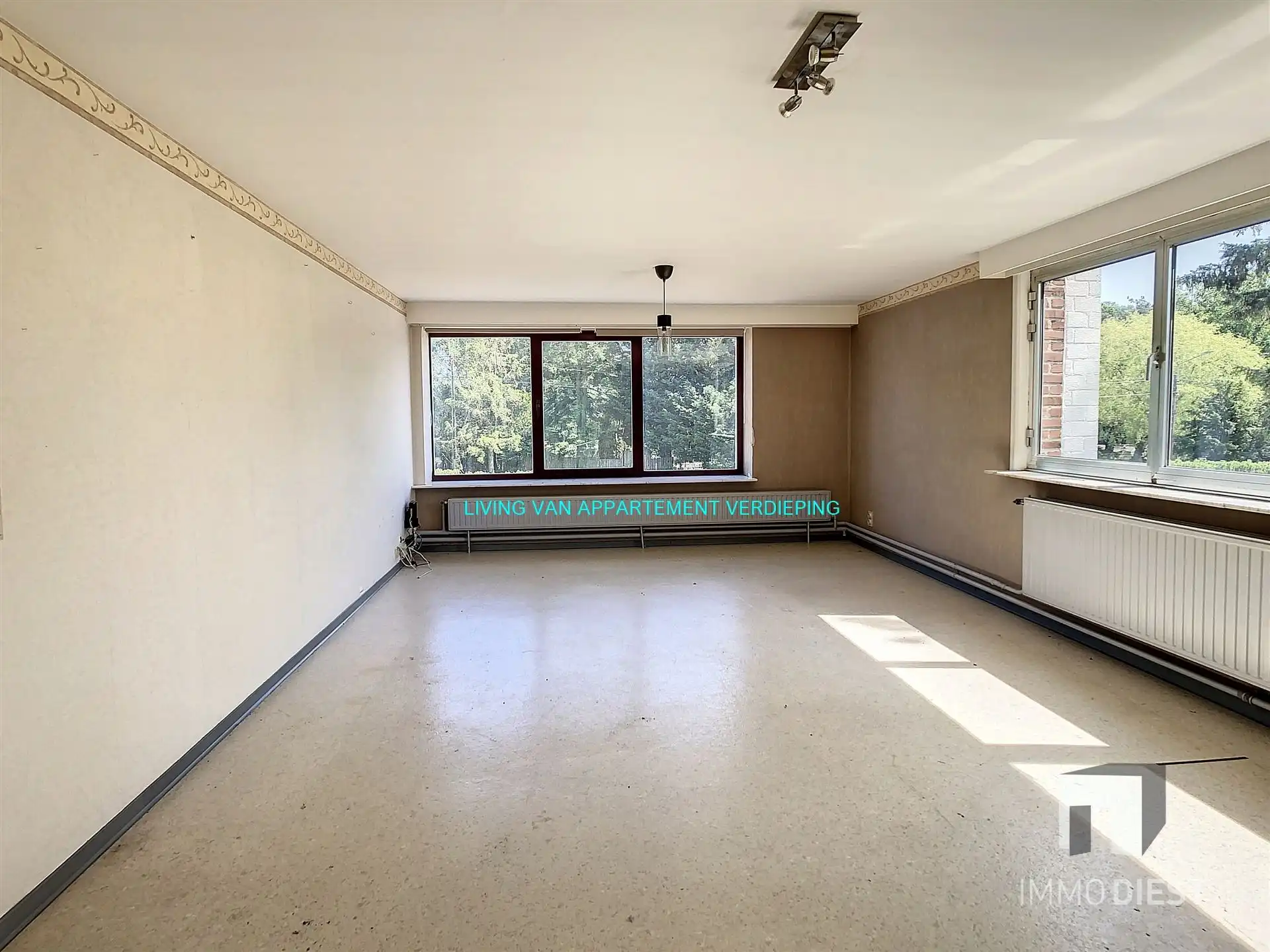 2 handelspanden en 2 appartementen van 3.120m2 met ruime parking op verbindingsweg foto 45