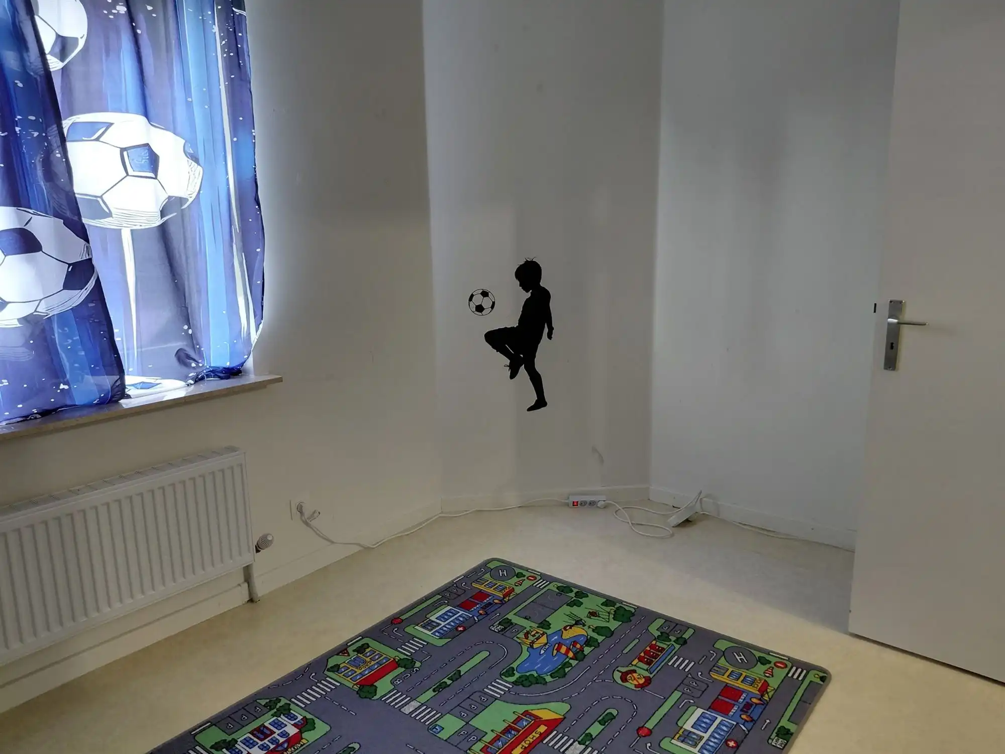Appartement met 2 slaapkamers. Aan de rand van het centrum. foto 7
