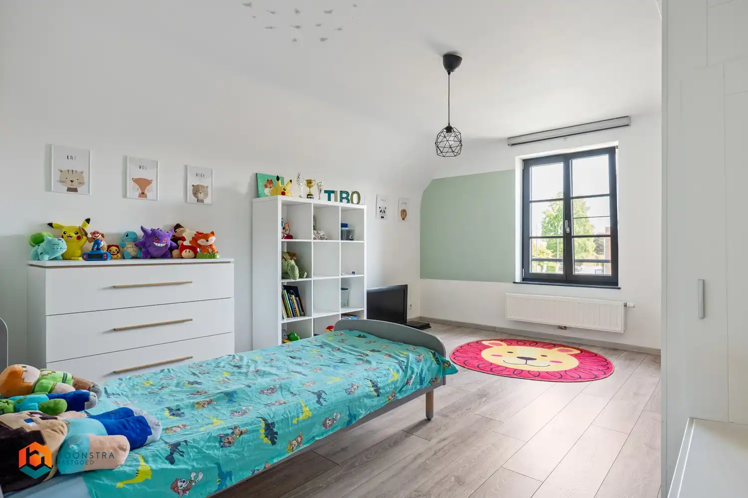 Energiezuinige villa met praktijkruimte en 4 slpkrs foto 19