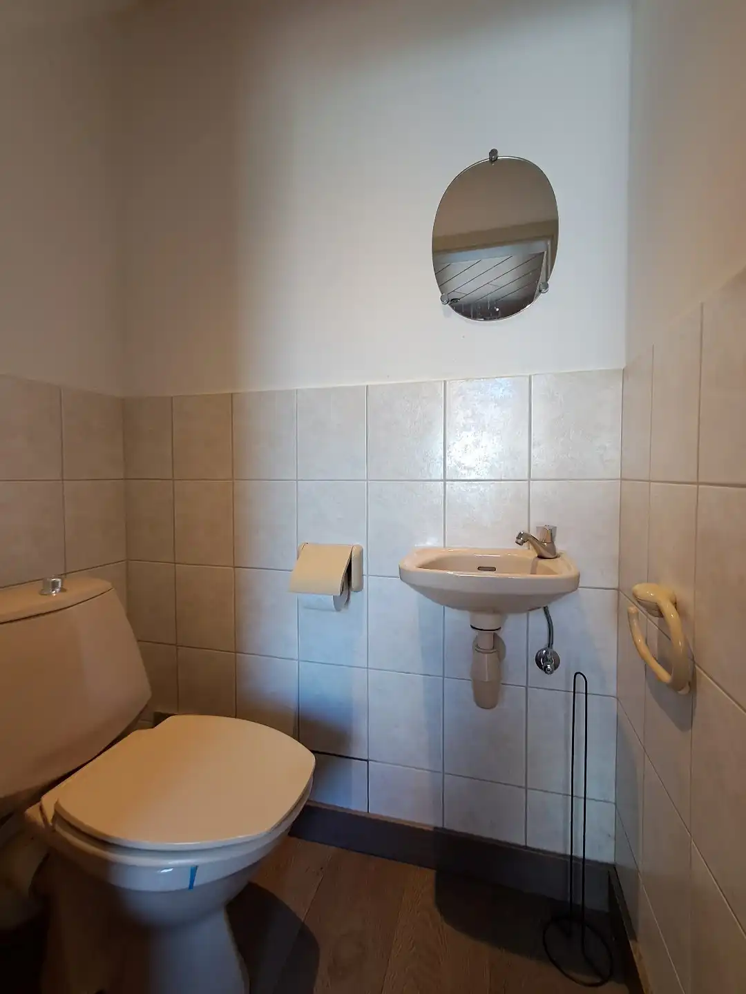 Ruime alleenstaande woning in een rustige wijk te Sijsele. foto 10