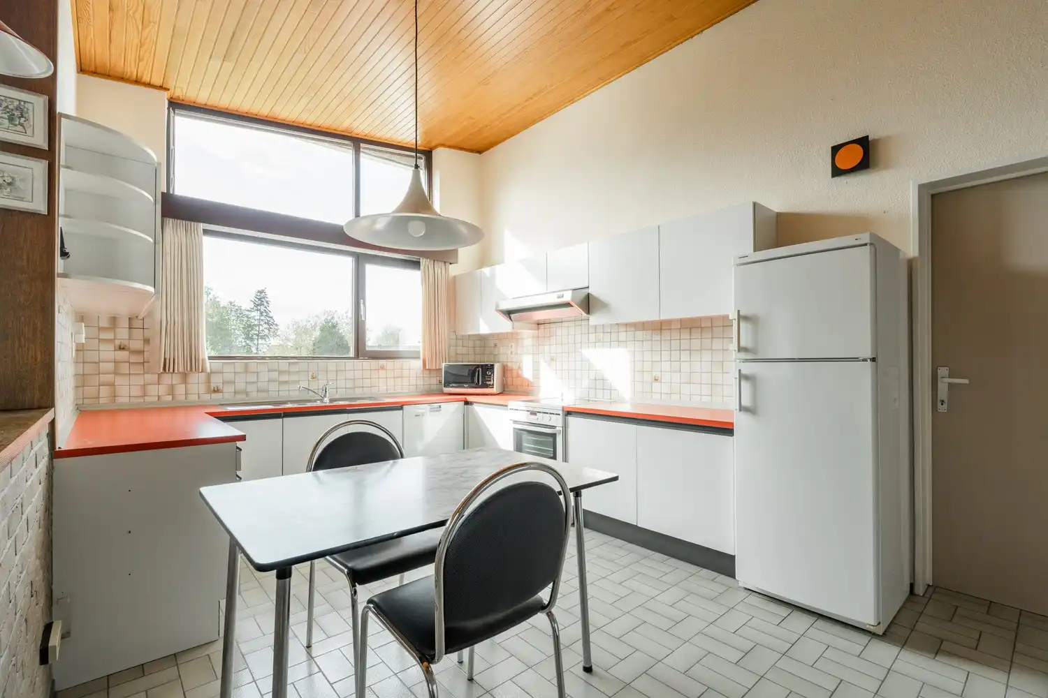Moderne woning op toplocatie nabij centrum Overpelt op 920m² foto 3
