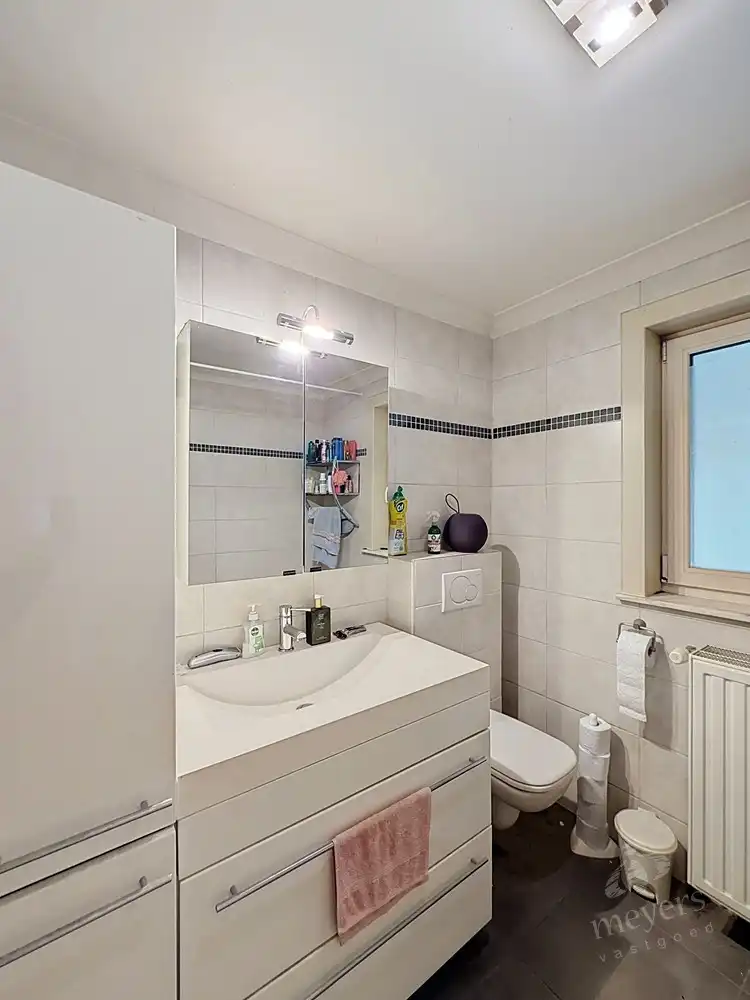 Te renoveren gelijkvloerse woning op een ruim, groen perceel in Hasselt foto 13