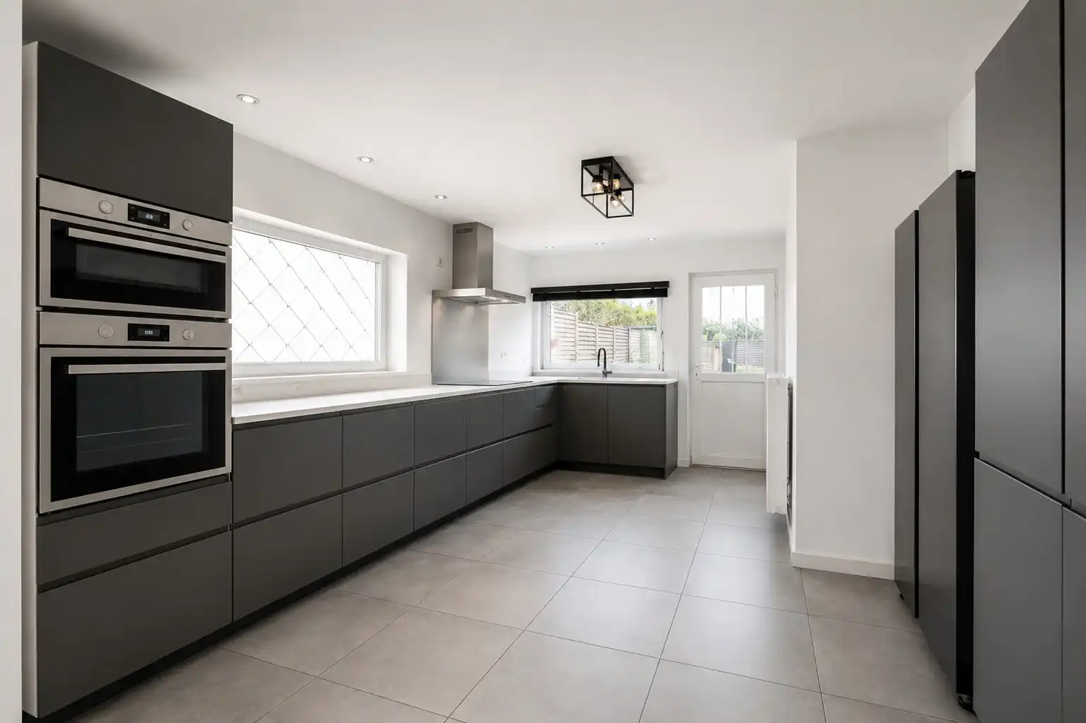 Instapklare woning op een strategische locatie! foto 4