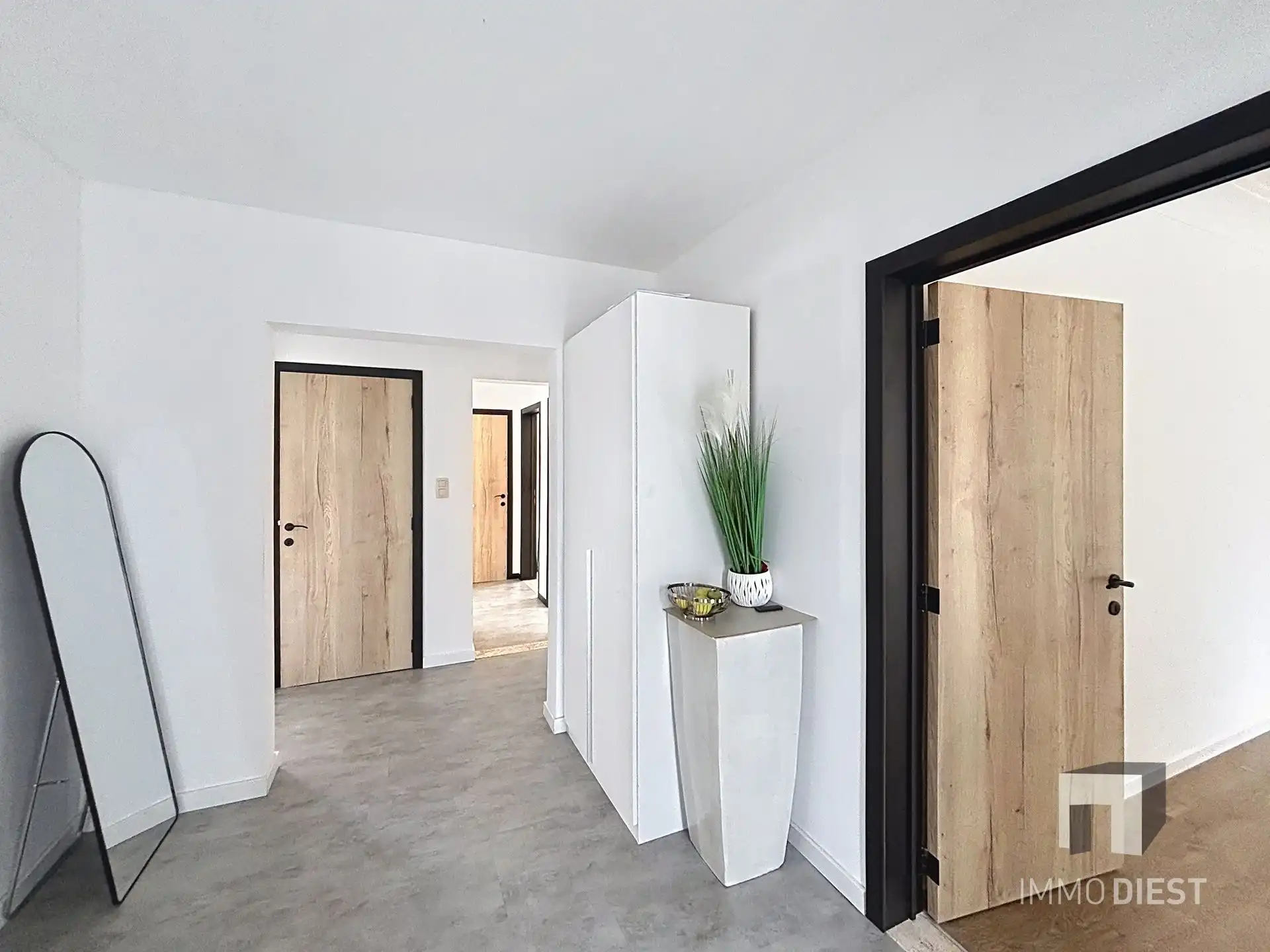 Gerenoveerde gelijkvloers woning centrum Tessenderlo foto 8