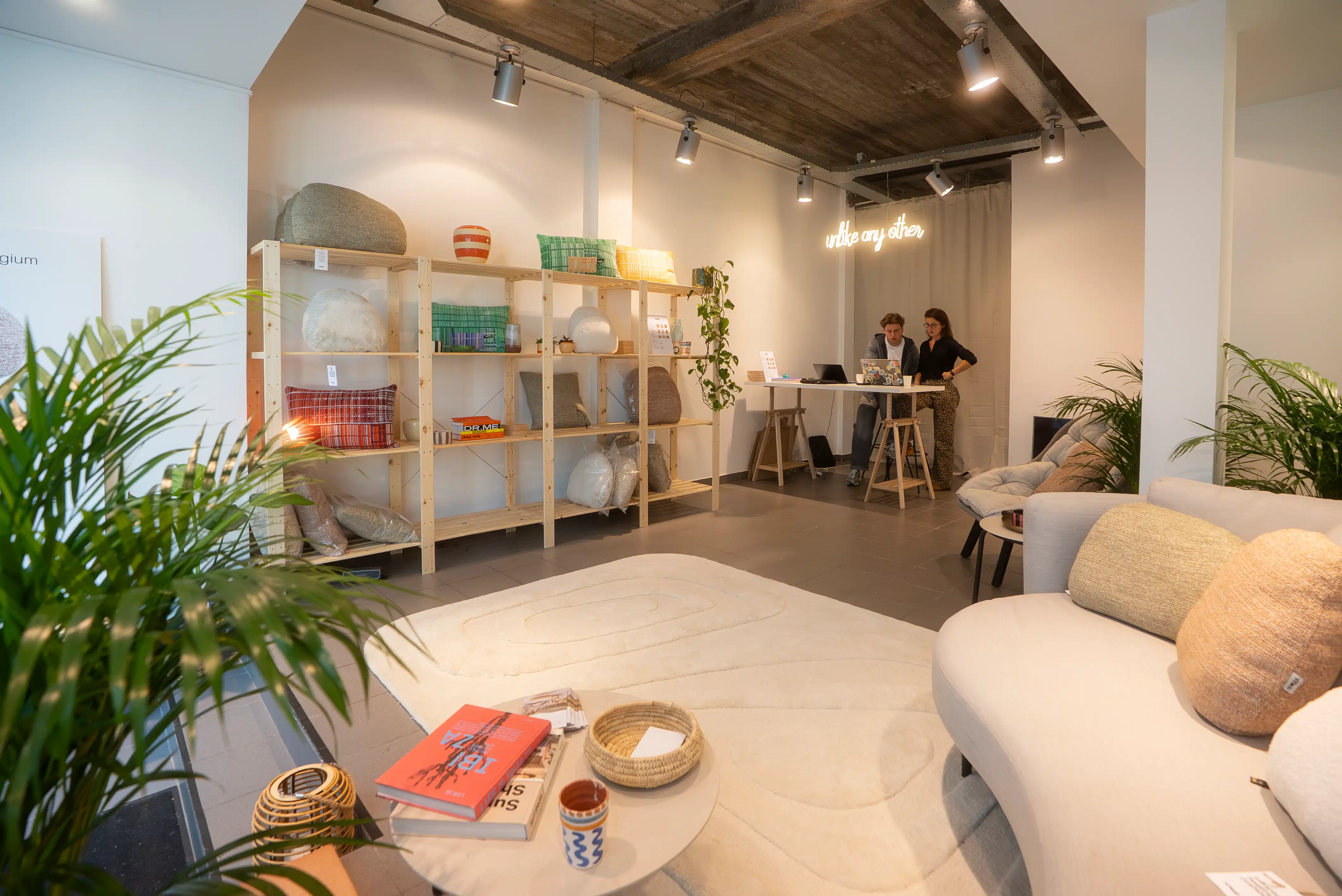 Pop-up ruimte Kortrijk te huur foto 10