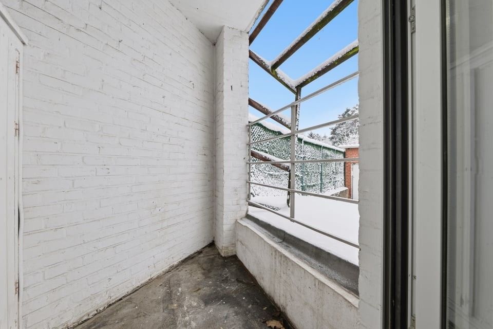 INSTAPKLAAR APPARTEMENT MET 2 SLAAPKAMERS OP TOPLOCATIE - VOLLEDIG GERENOVEERD IN 2025 foto 10