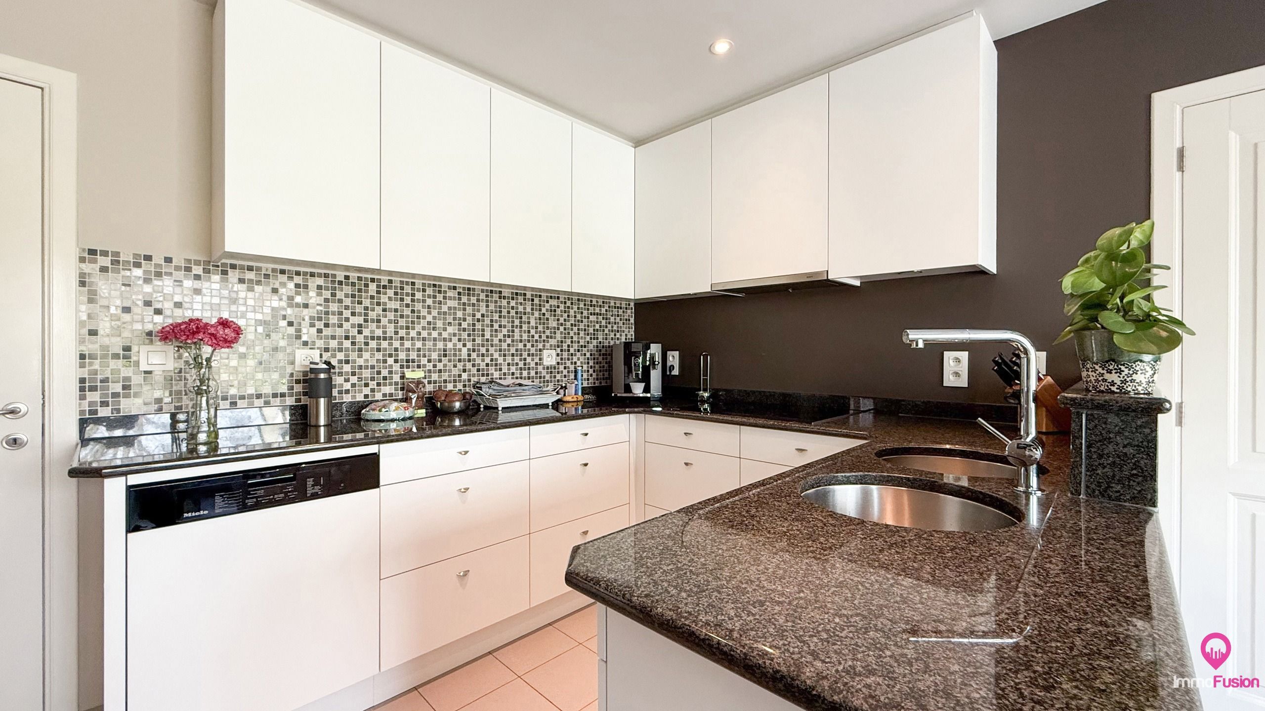 Charmante, instapklare villa in een groene, rustige omgeving! foto 15