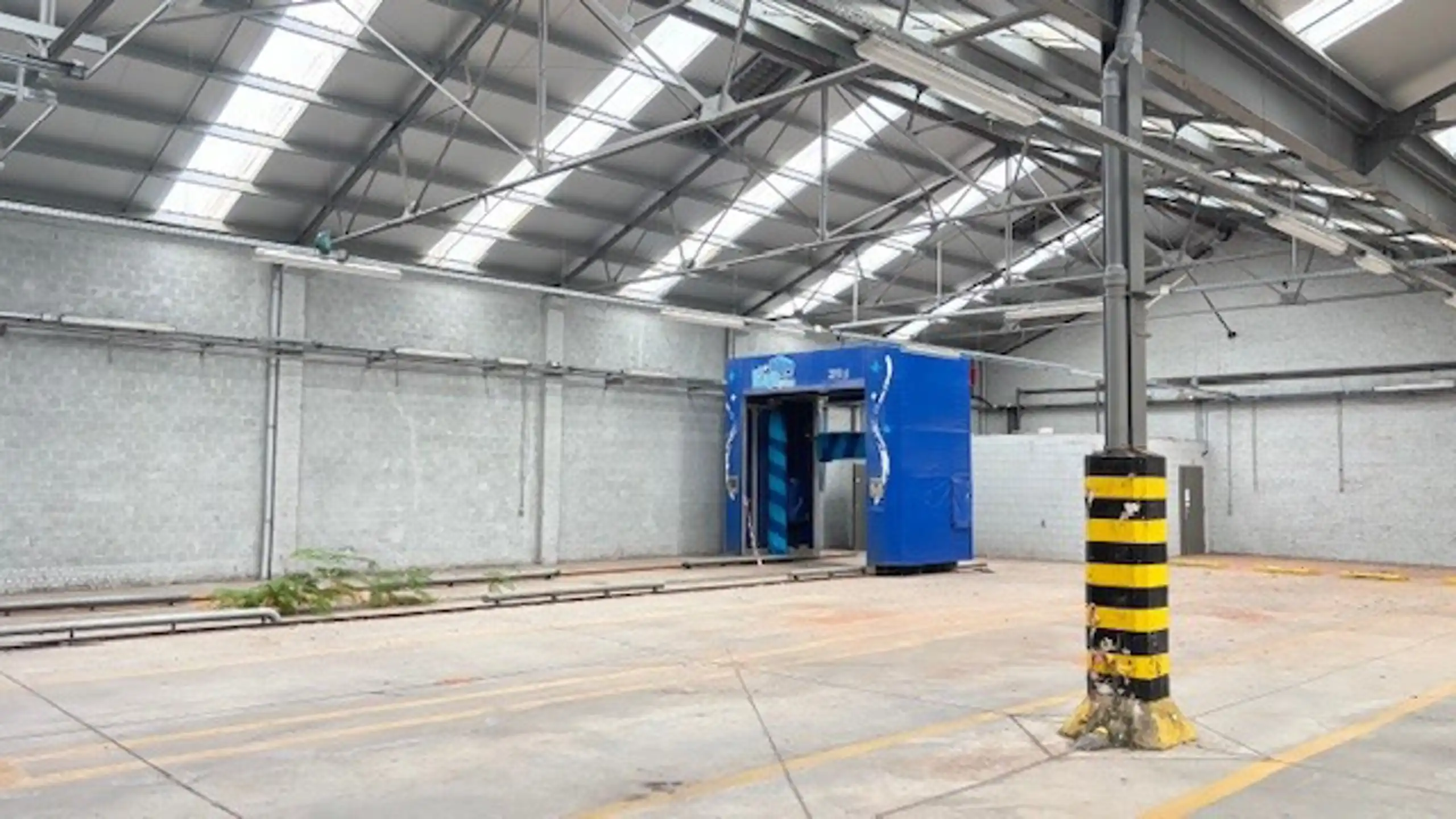 Commerciële ruimte te huur foto 3