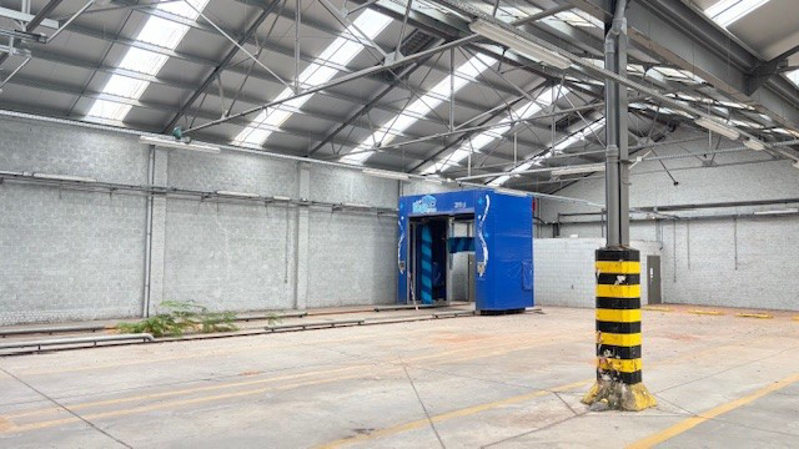 Commerciële ruimte te huur foto 3