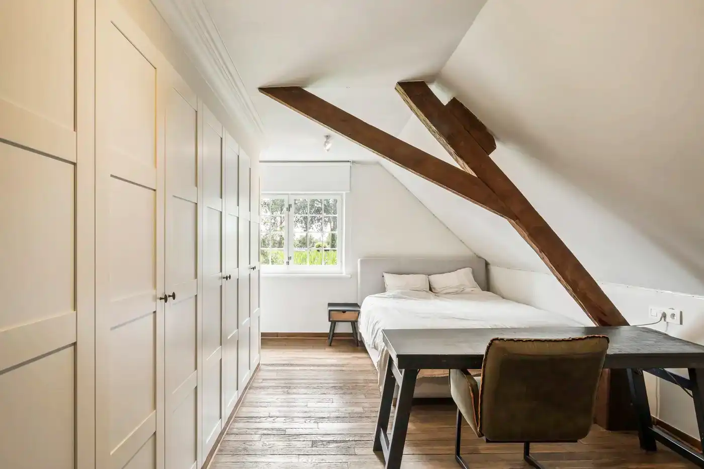 Exclusieve landelijke villa met paardenaccommodatie op ca 1,6ha foto 18
