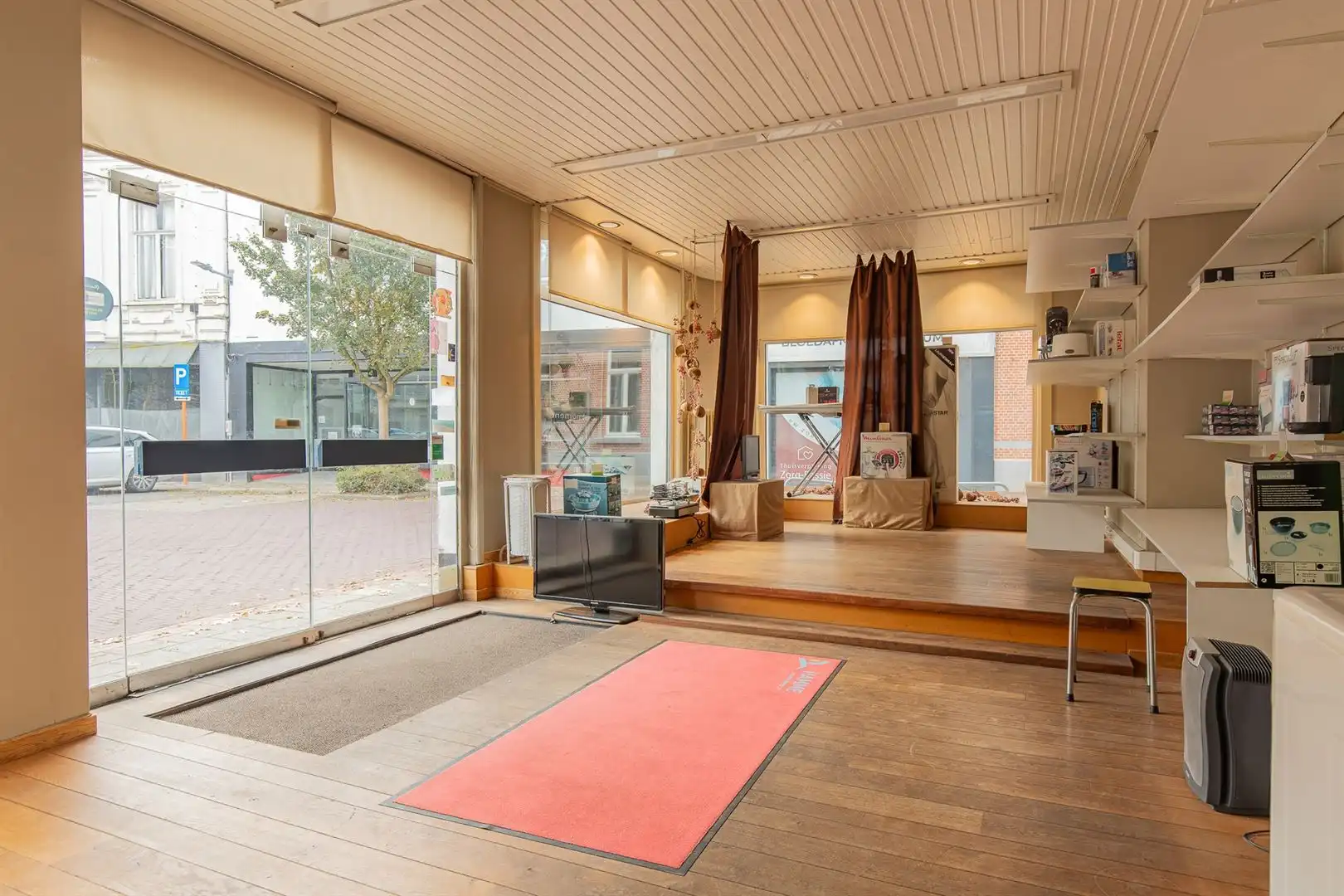 Gemengd gebouw foto 6