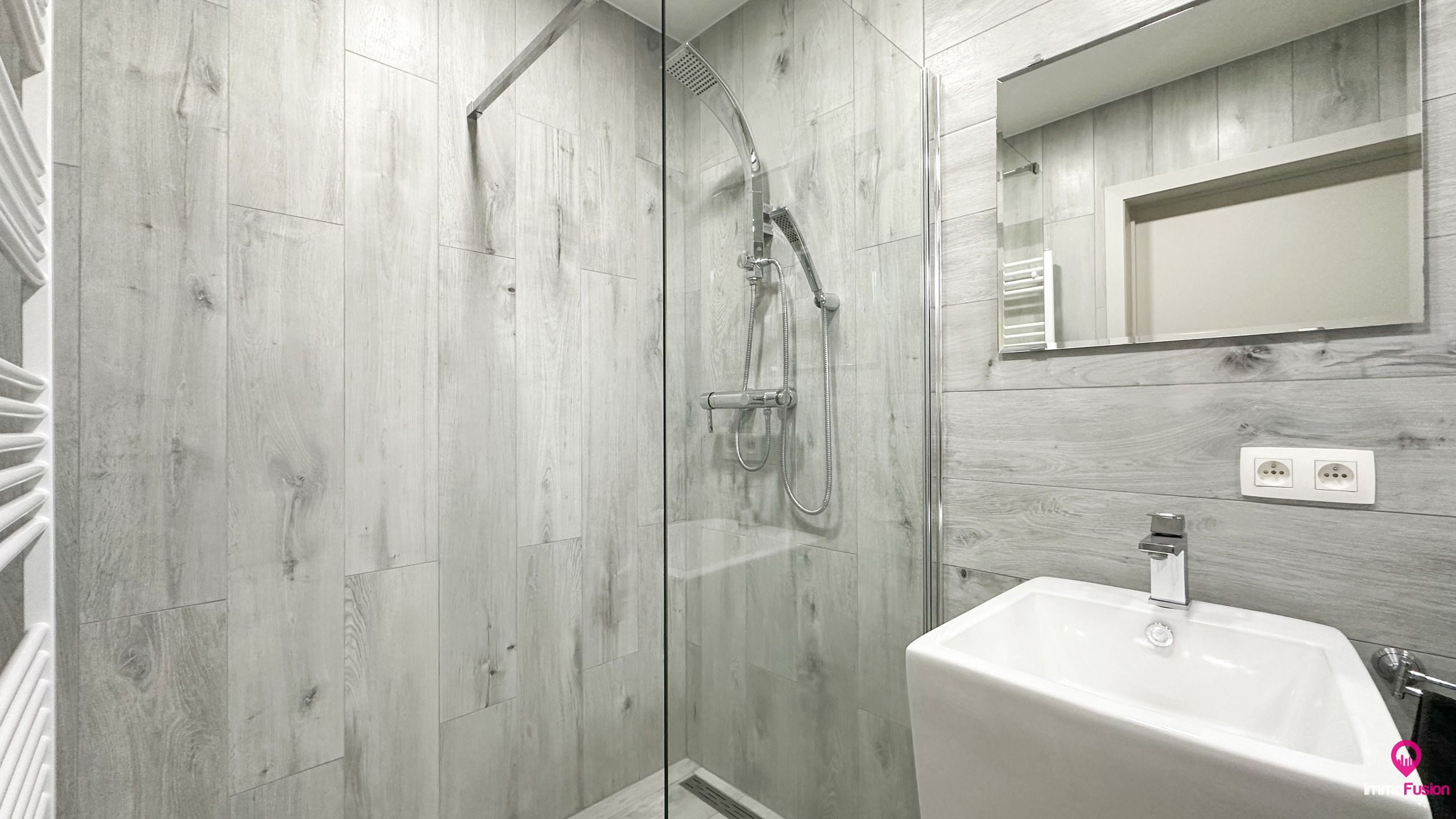 Zeer strakke BEN-woning met hoogwaardige afwerking en 2% RR! foto 39