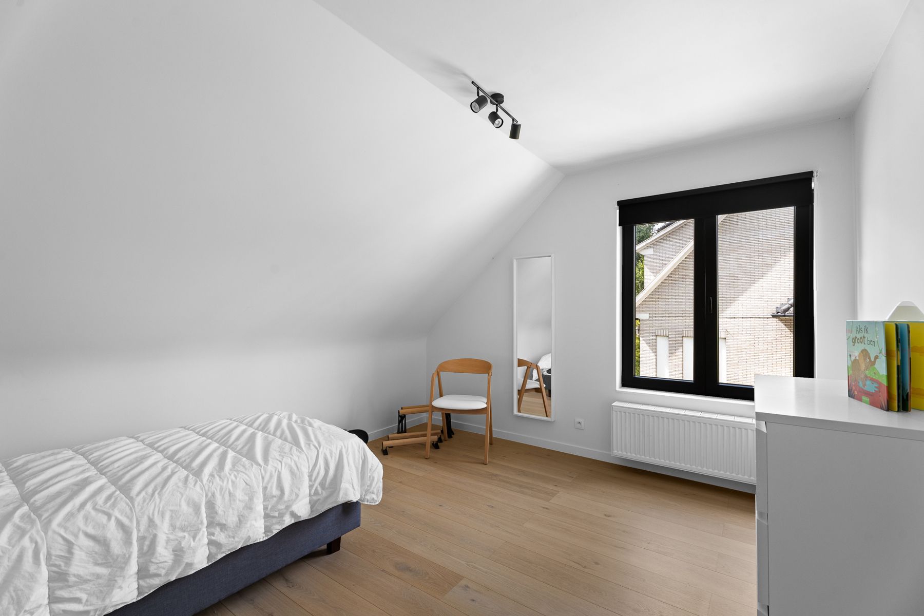 Moderne, riante en luxueuze, villa op gunstige ligging foto 23