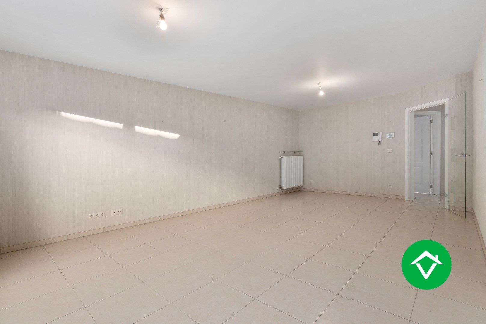 Recent en energiezuinig appartement (label B) op een boogscheut van de markt van Koekelare foto 6