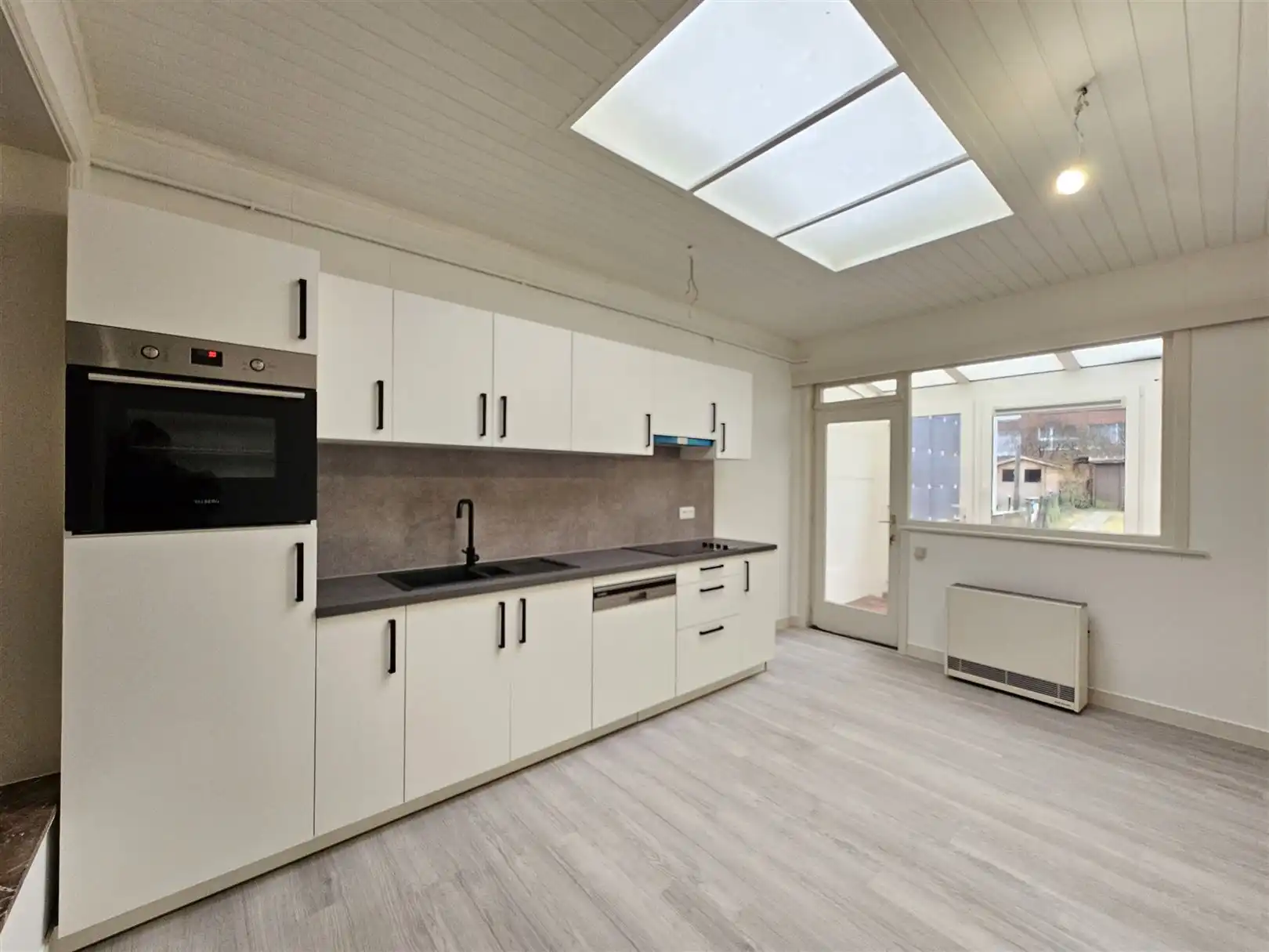 Woning met 3 à 4 slpks en tuin foto 3