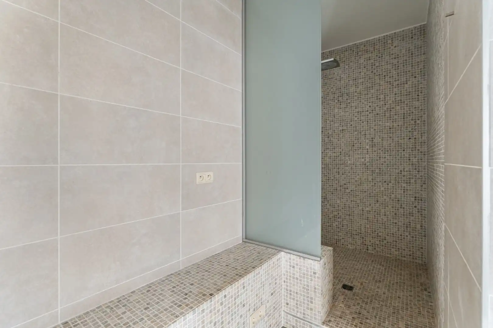 Handelshuis op commerciële topligging aan de Grote Markt  foto 17