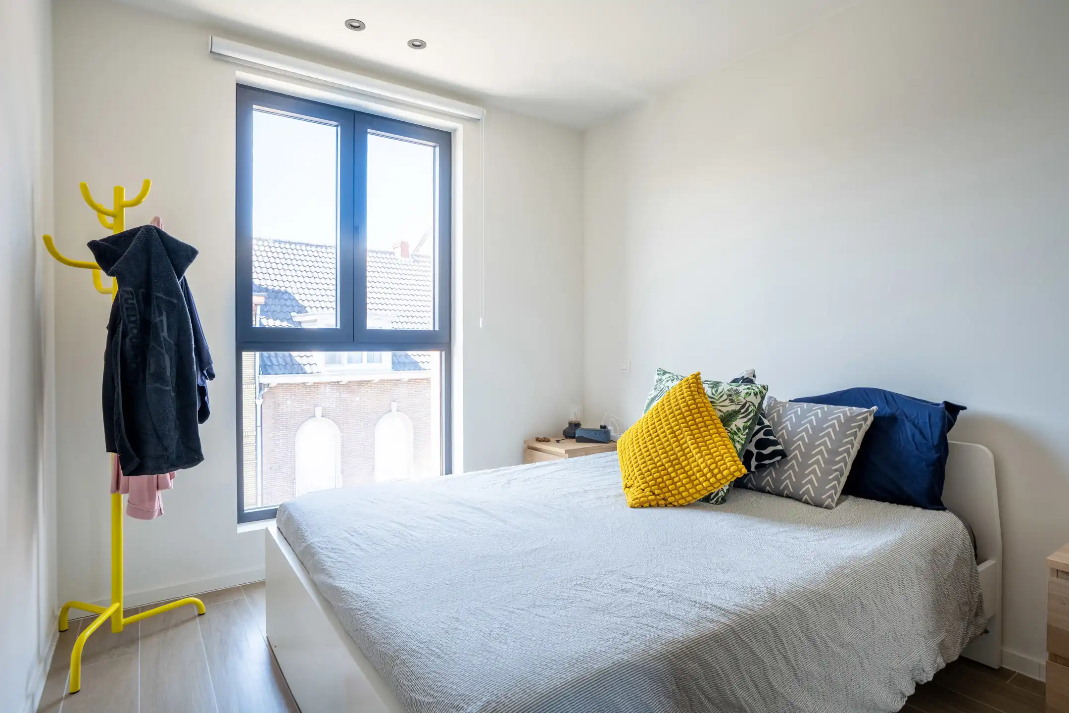 Knap en licht appartement op de 2e verd. met 2 terrassen foto 23