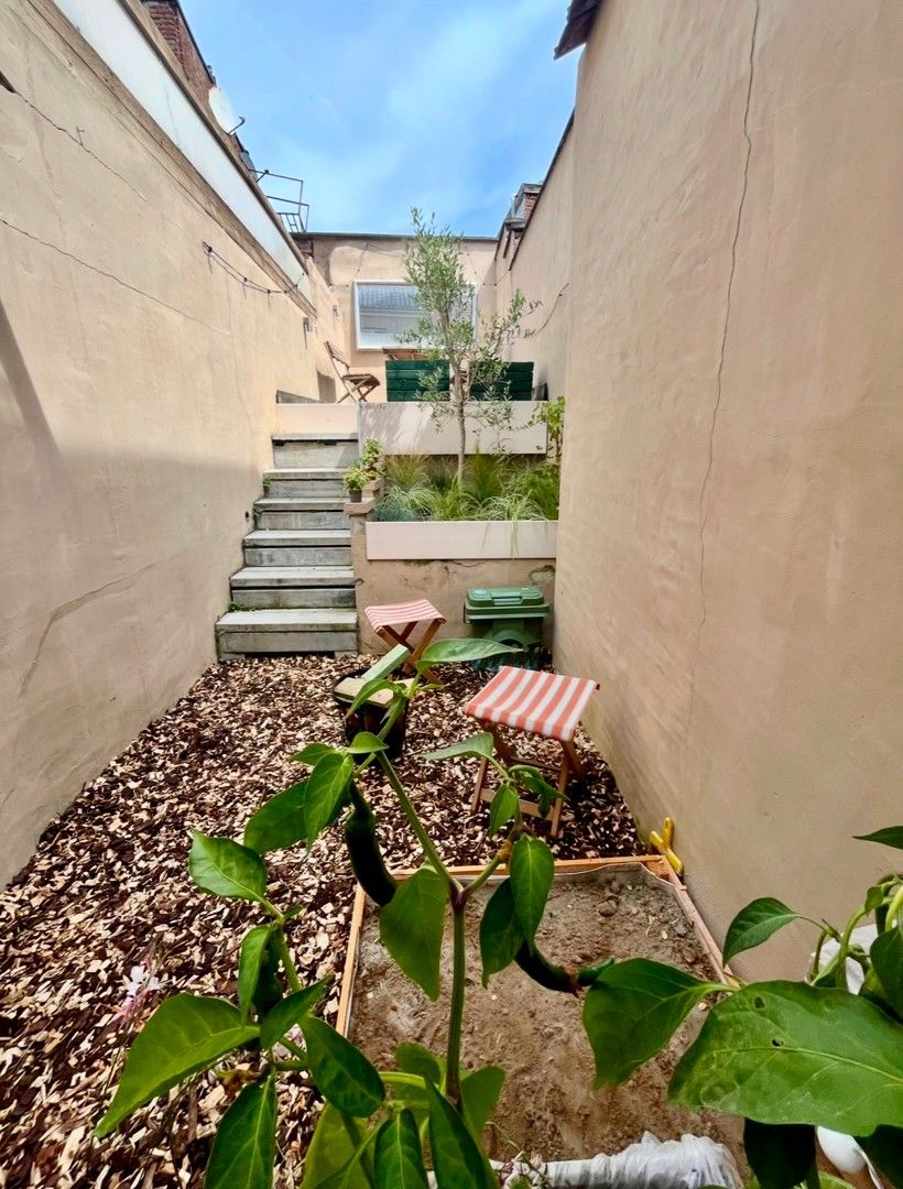 INSTAPKLARE STADSWONING MET DIRECT RENDEMENT IN HET HART VAN DE STAD foto 4