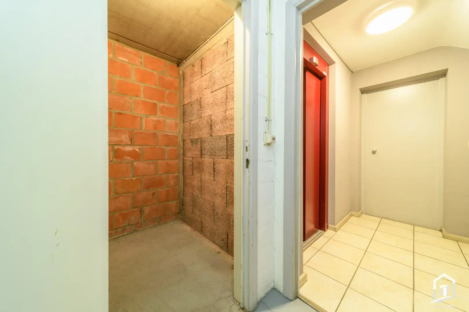 Gunstig gelegen appartement te Molenbeek. foto 26