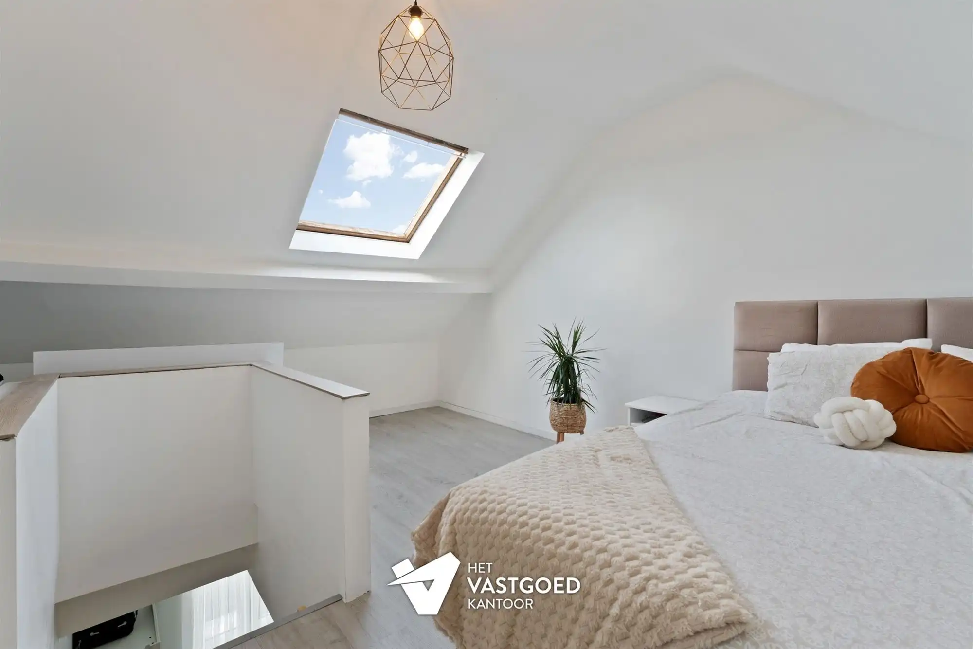 KNAP GERENOVEERDE WONING MET 3 SLAAPKAMERS foto 19