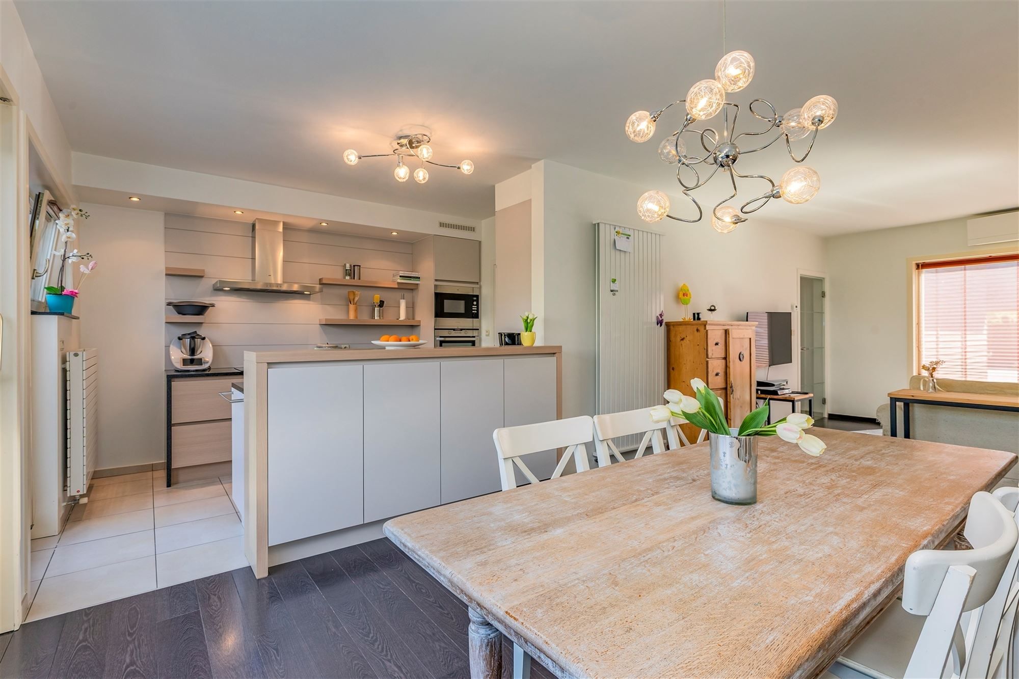 Energiezuinig huis met 4 slaapkamers te Niel foto 6