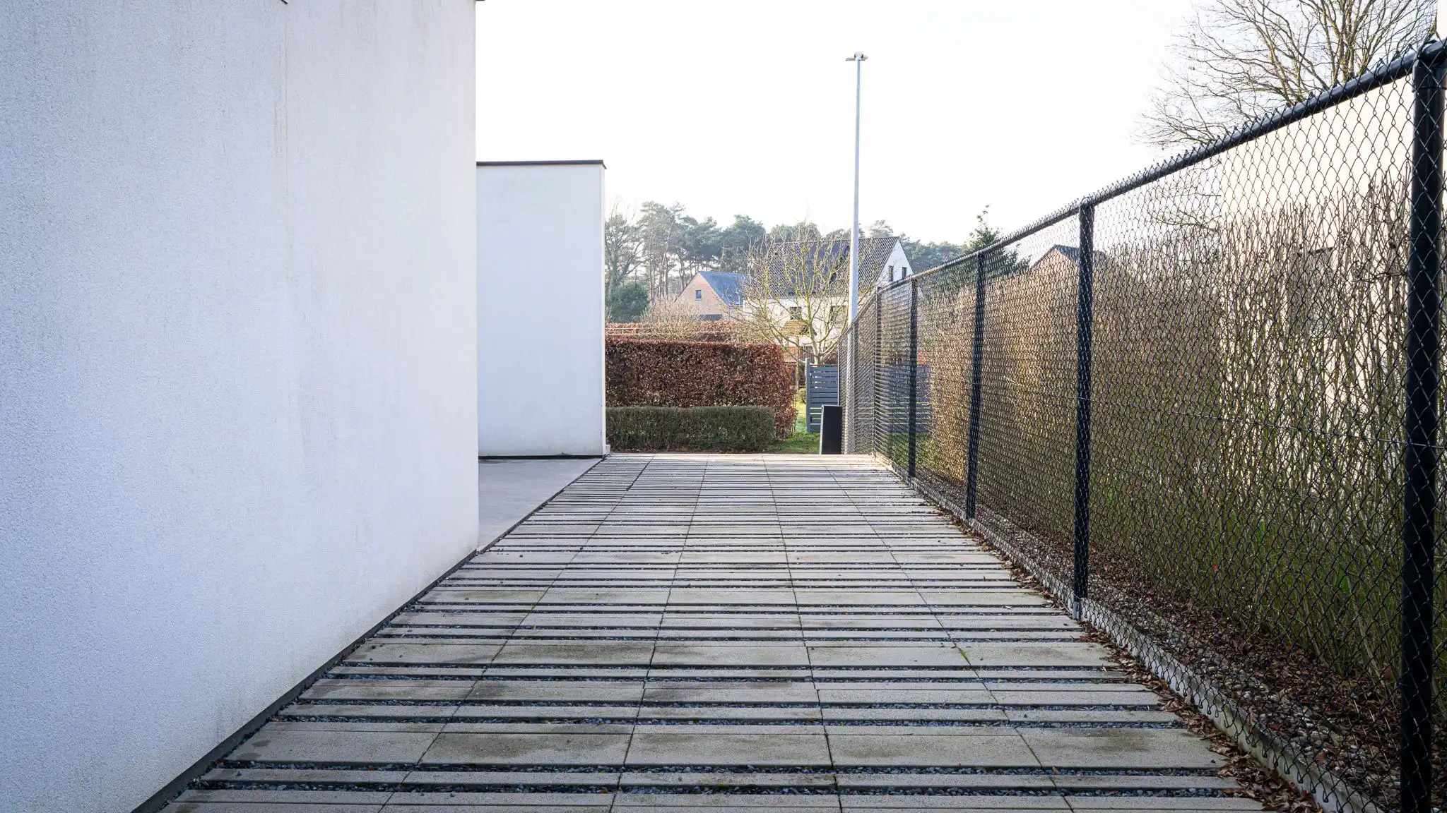 Moderne, stijlvolle villa met private praktijkruimte foto 5