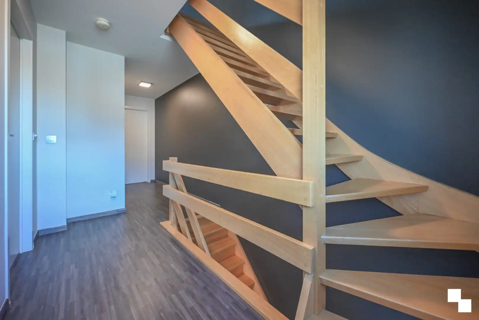 Ruime energiezuinige woning te Wevelgem foto 20