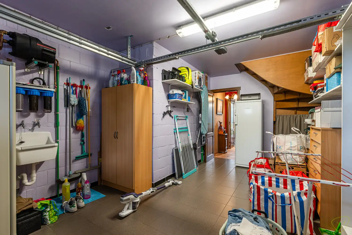 Rustig gelegen woning in de doodlopende straat op enkele minuten van het sportpark. foto 10