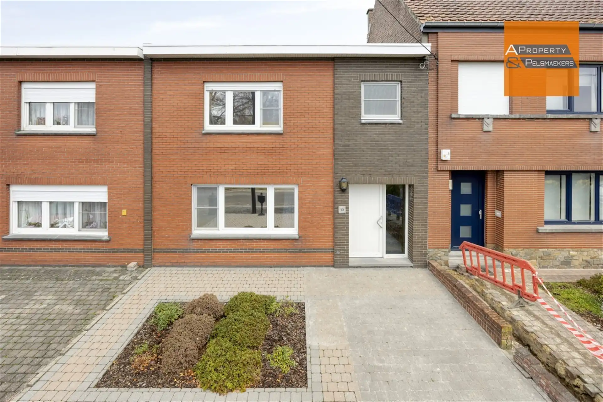 Woning met twee slaapkamers en garage in Kampenhout foto {{pictureIndex}}