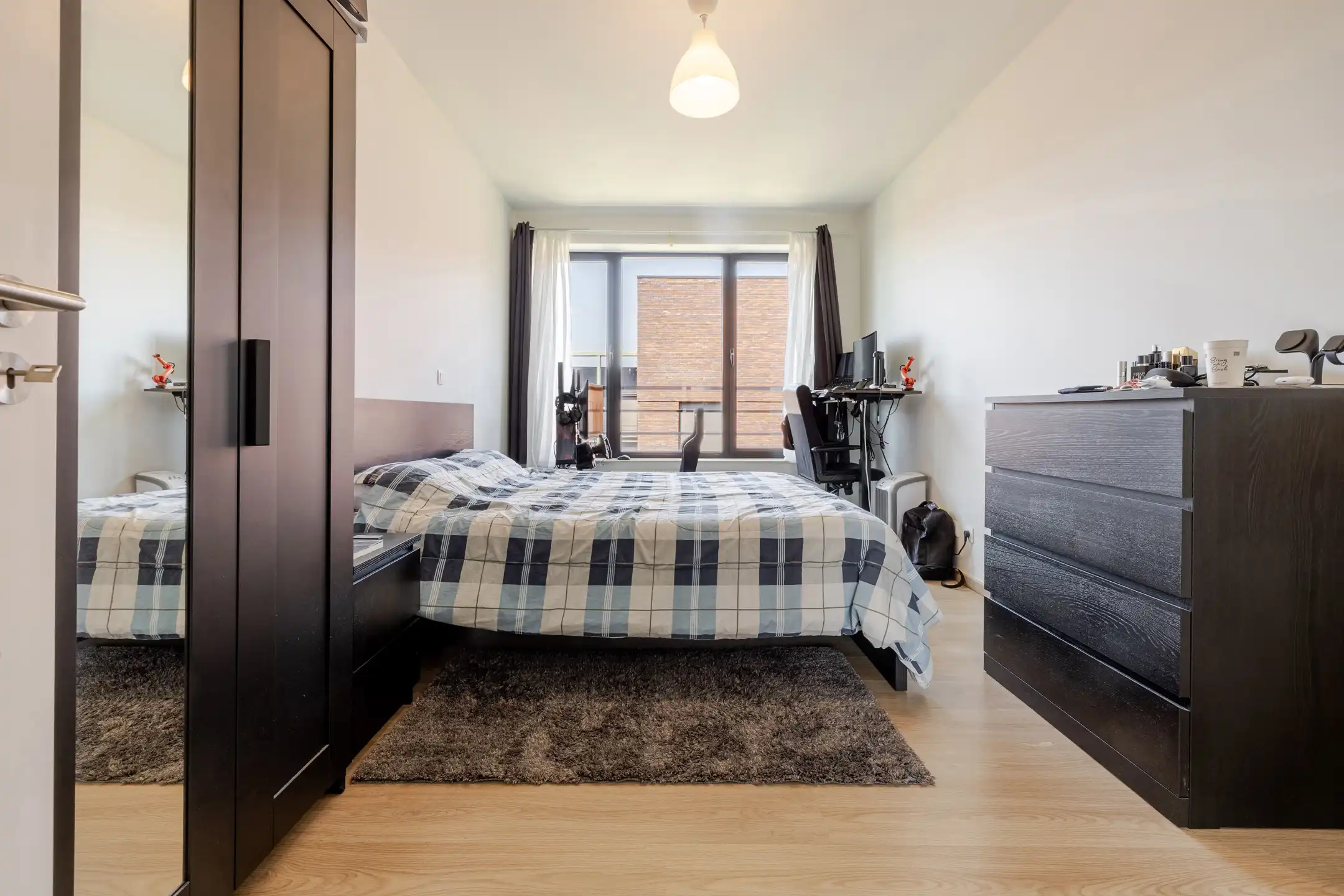 NATO - Appartement met 1 slaapkamer  + P foto 8