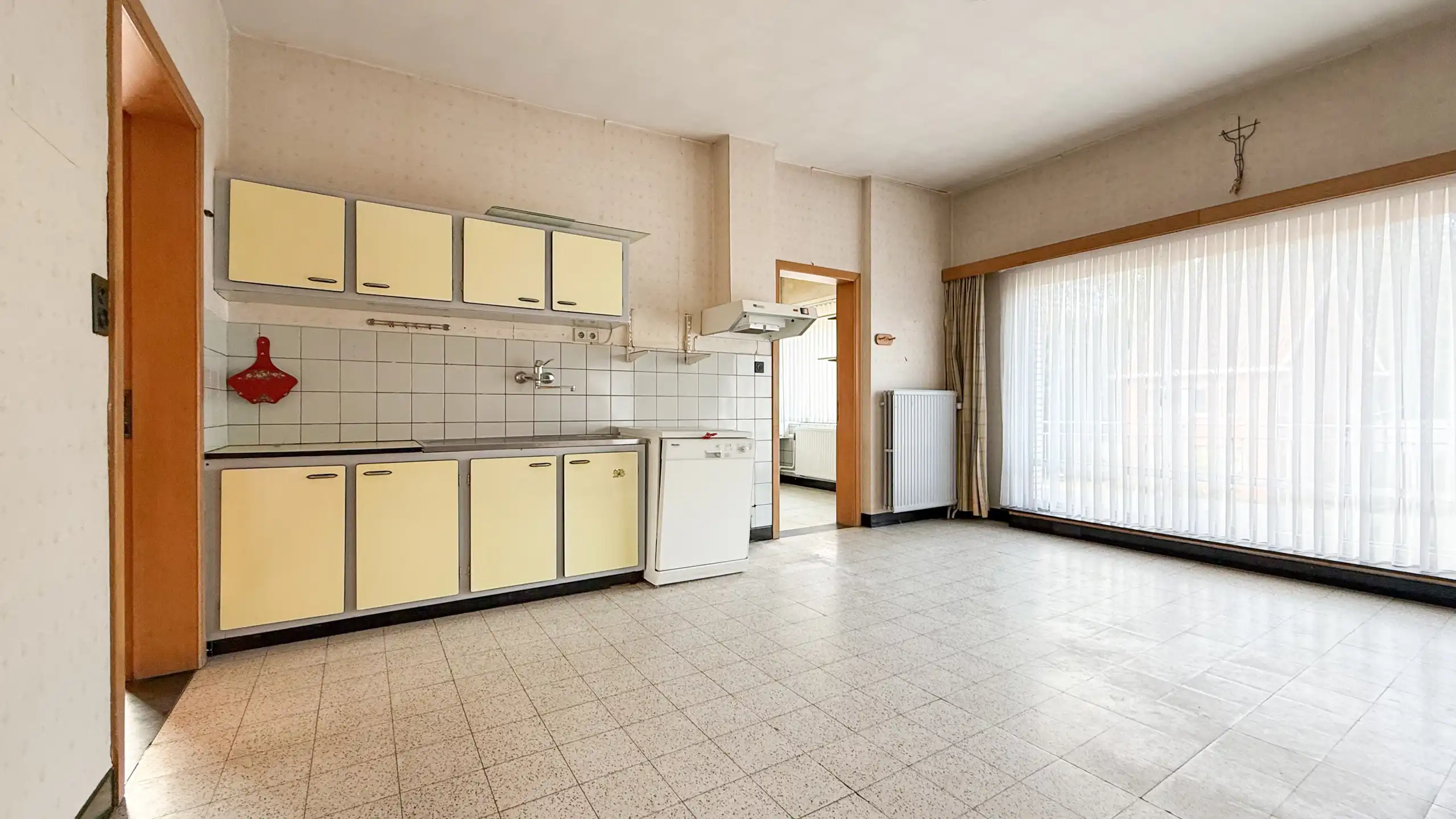 Te koop: Handelspand met appartement in hartje Alken  foto 33