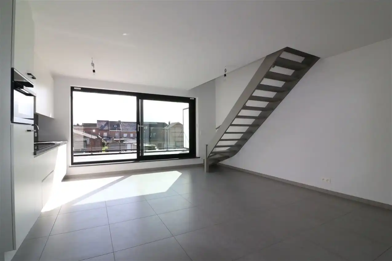 Nieuwbouwappartement met groot zuidgericht terras, 2 slpk. en autostaanplaats binnen foto 6