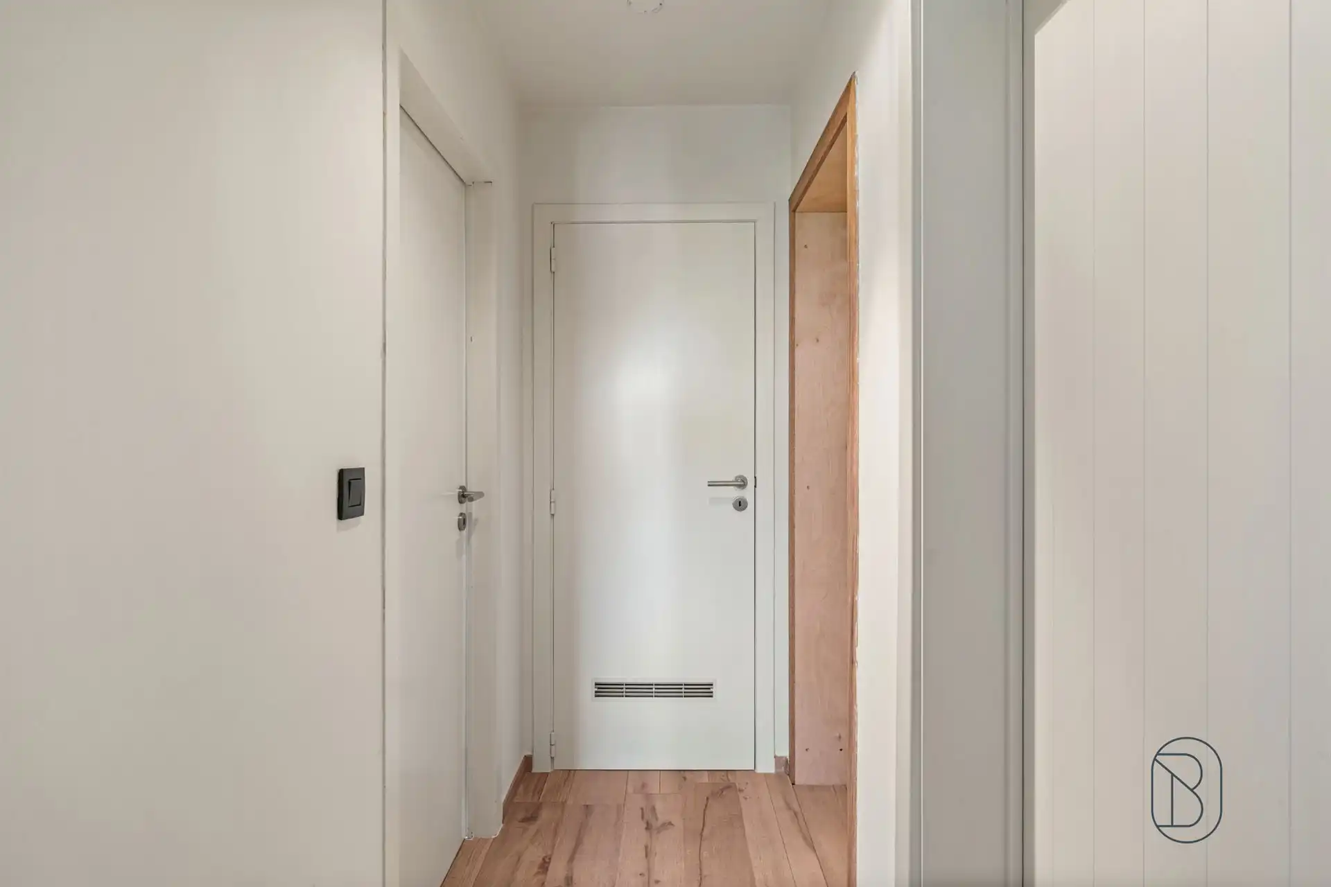 Ruim en verzorgd appartement met 2 slaapkamers in Harelbeke foto 13