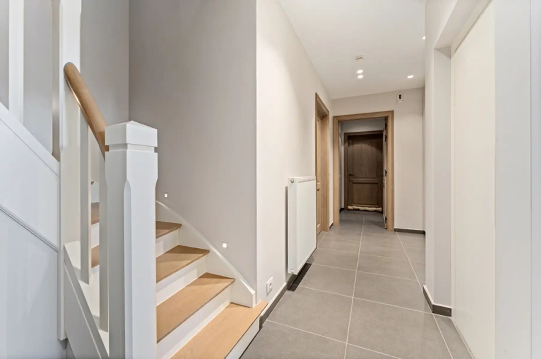 Charmante, recent gebouwde en zeer degelijke villa  foto 28