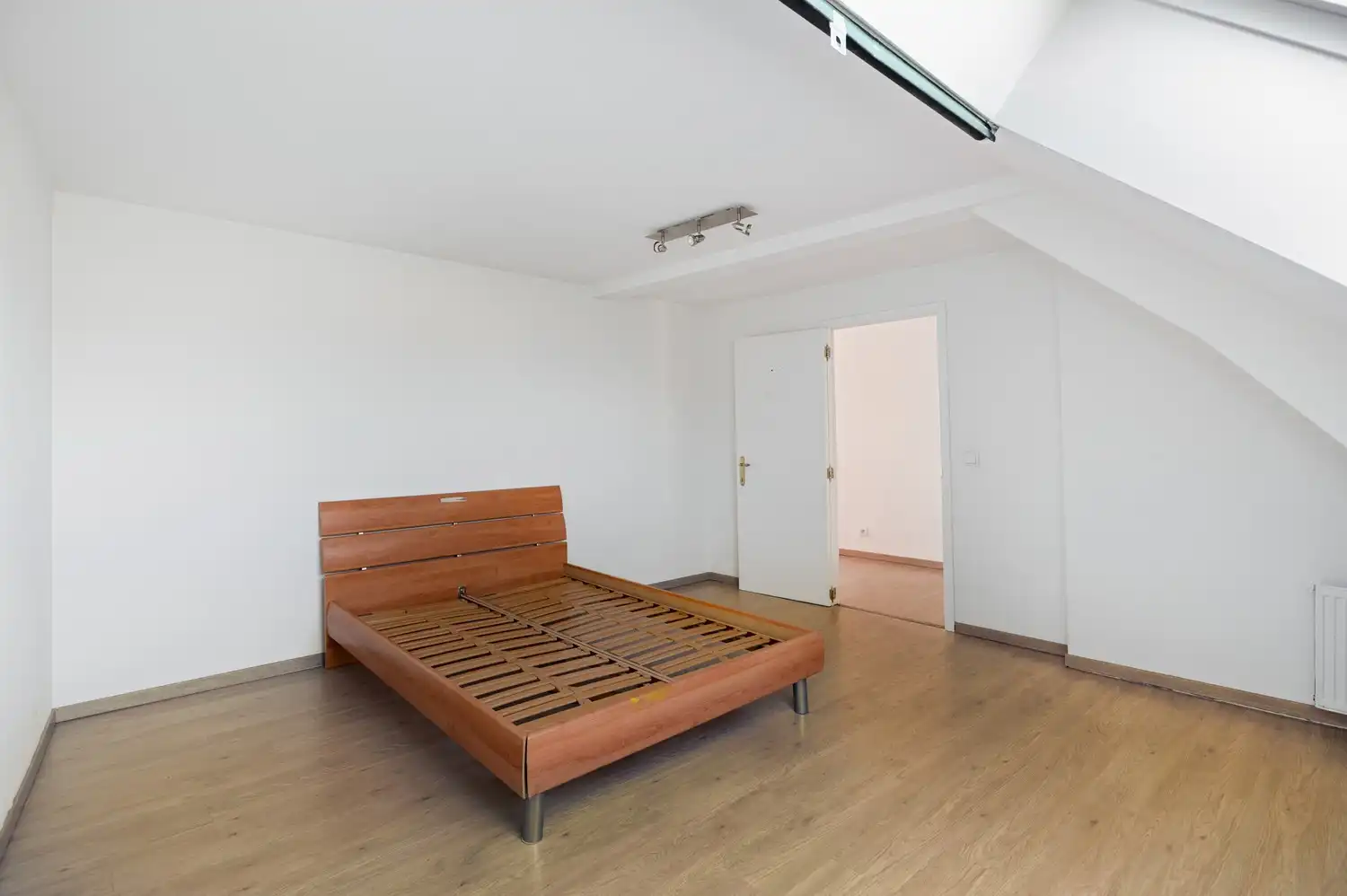Ruime woning met handelsgelijkvloers op centrale locatie in Lier foto 16