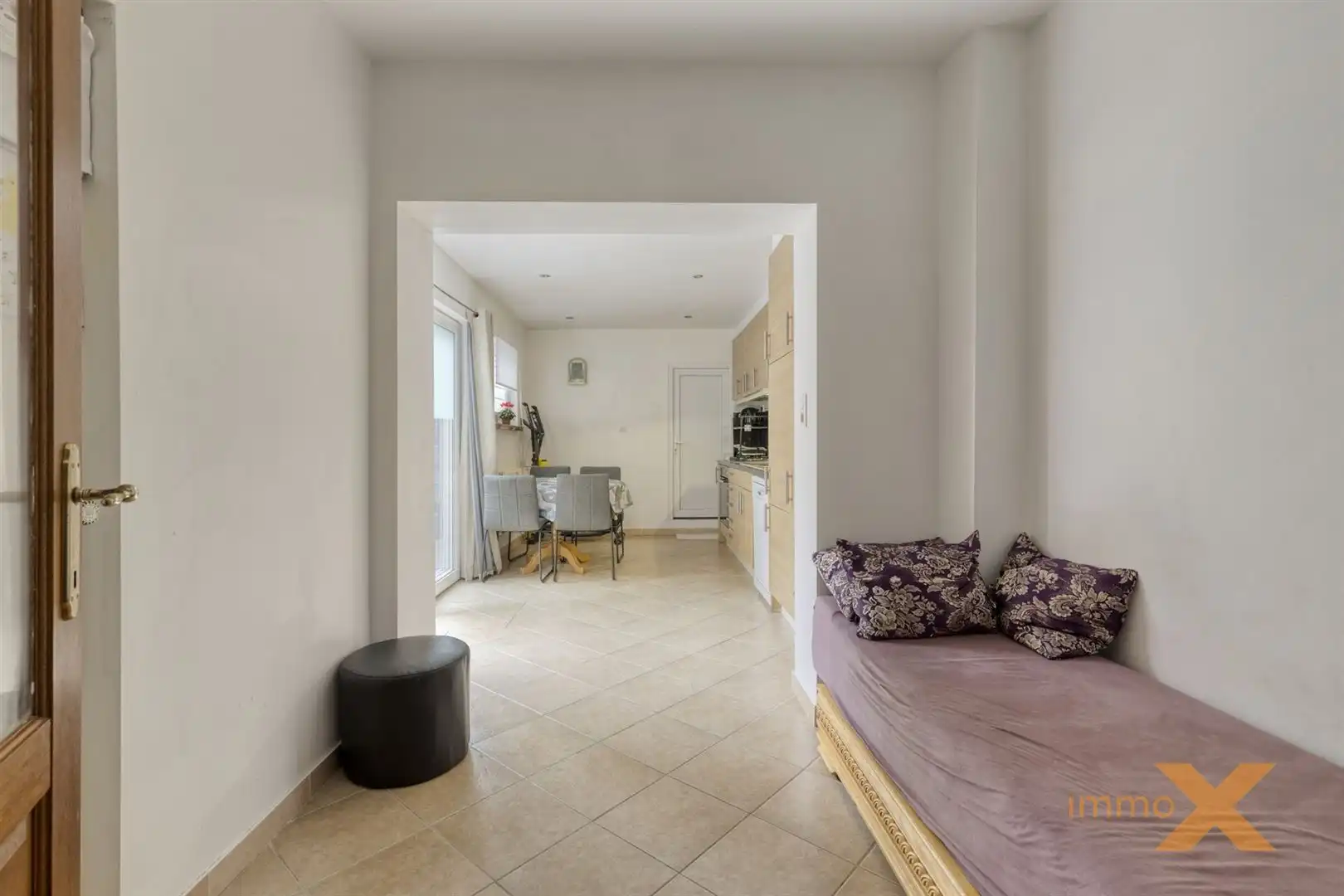 INSTAPKLARE GEZELLIGE WONING foto 13