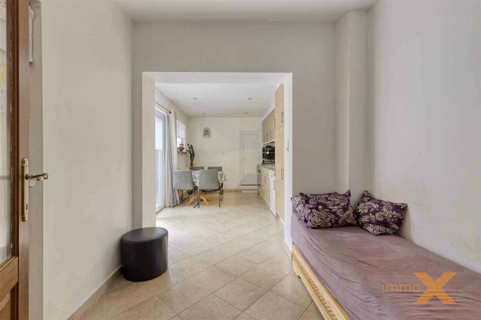 INSTAPKLARE GEZELLIGE WONING foto 13