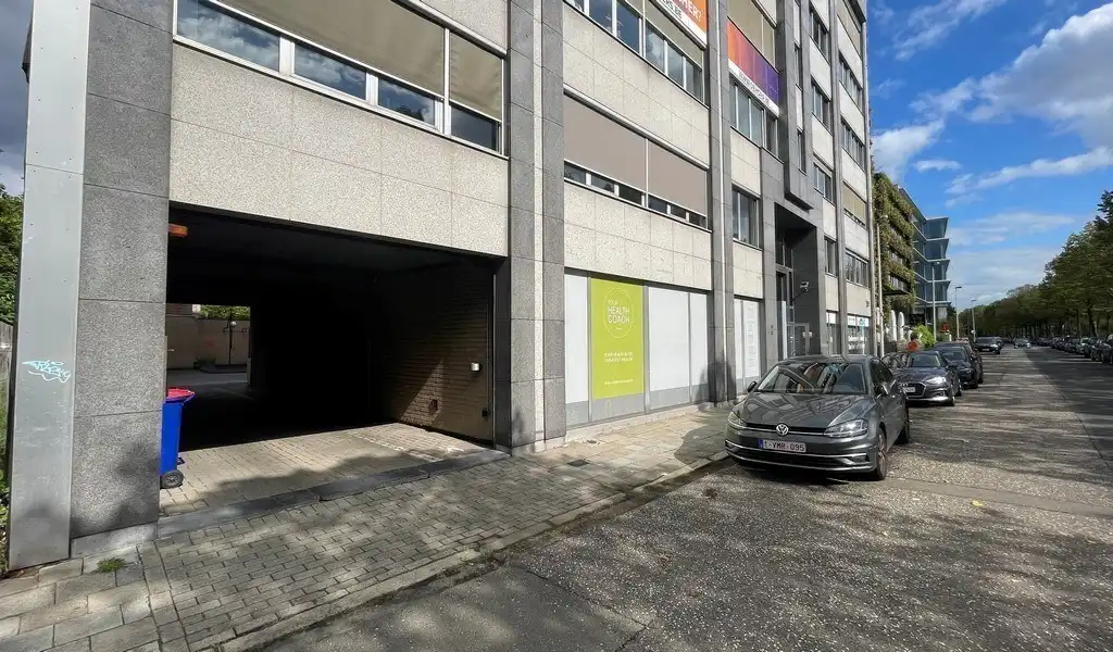 Kantoorruimte te huur in Quinten Building te Berchem foto 21