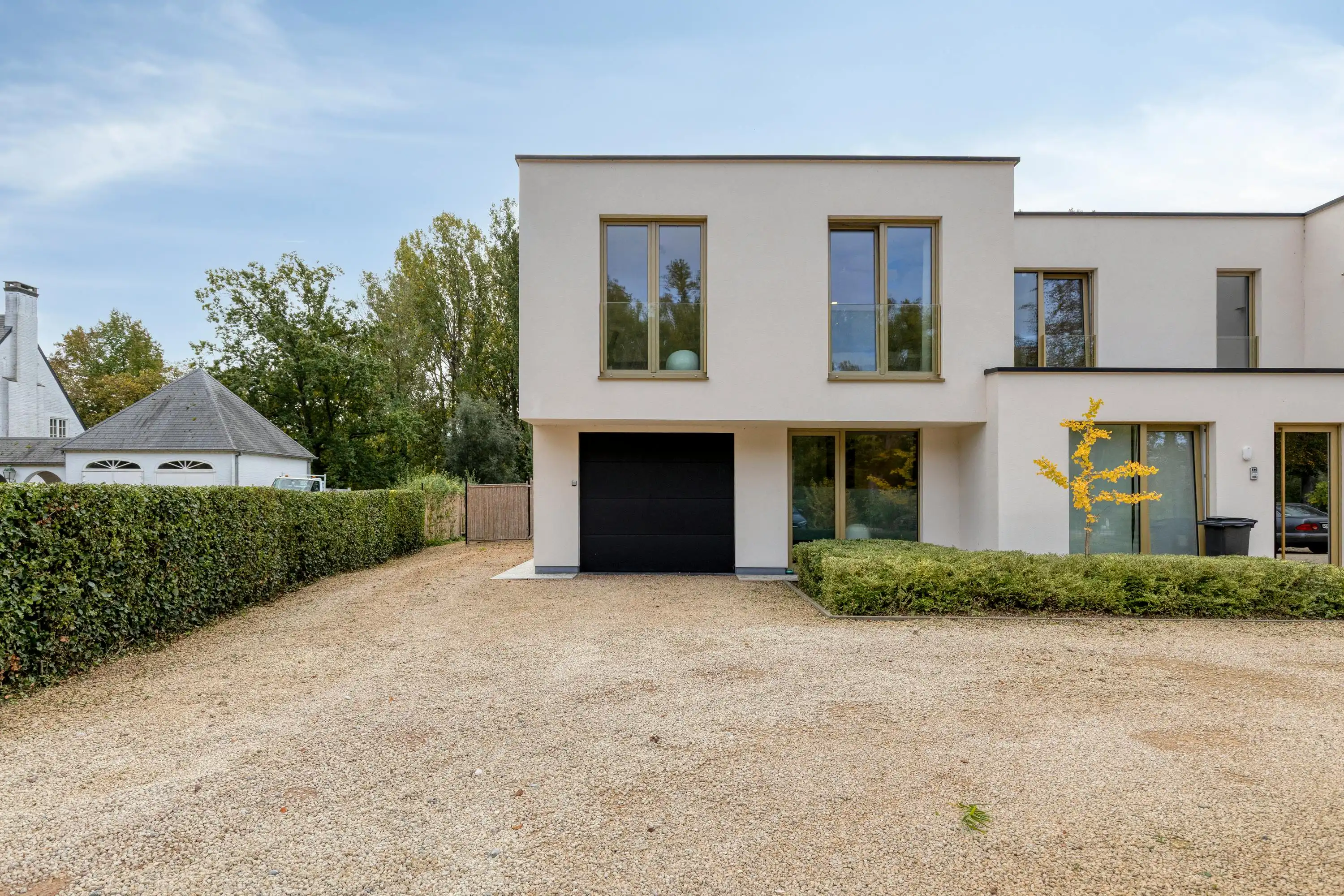 Luxueuze passiefwoning met zuidgerichte tuin foto {{pictureIndex}}