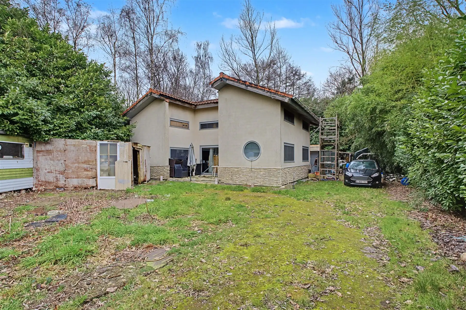 Uiterst unieke recreatiewoning foto {{pictureIndex}}