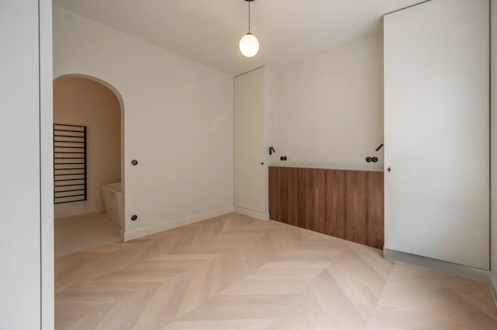 Luxueus afgewerkte nieuwbouwwoning met 4 slaapkamers op enkele stappen van de zee in Heist-aan-Zee foto 32